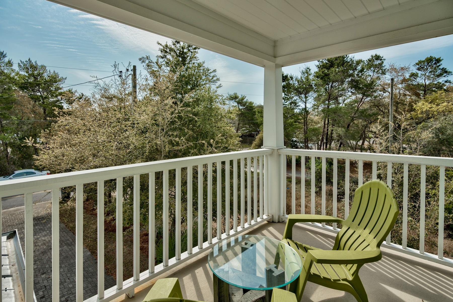 EASTERN LAKE S/D - Residential