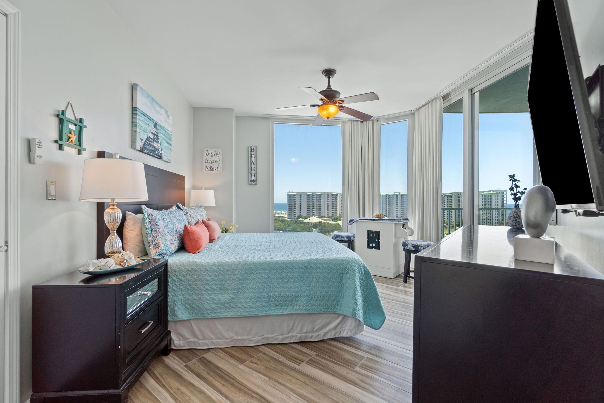 THE PALMS OF DESTIN RESORT & CONFERENCE CENTER PH 1 UNIT 21017 - Residential