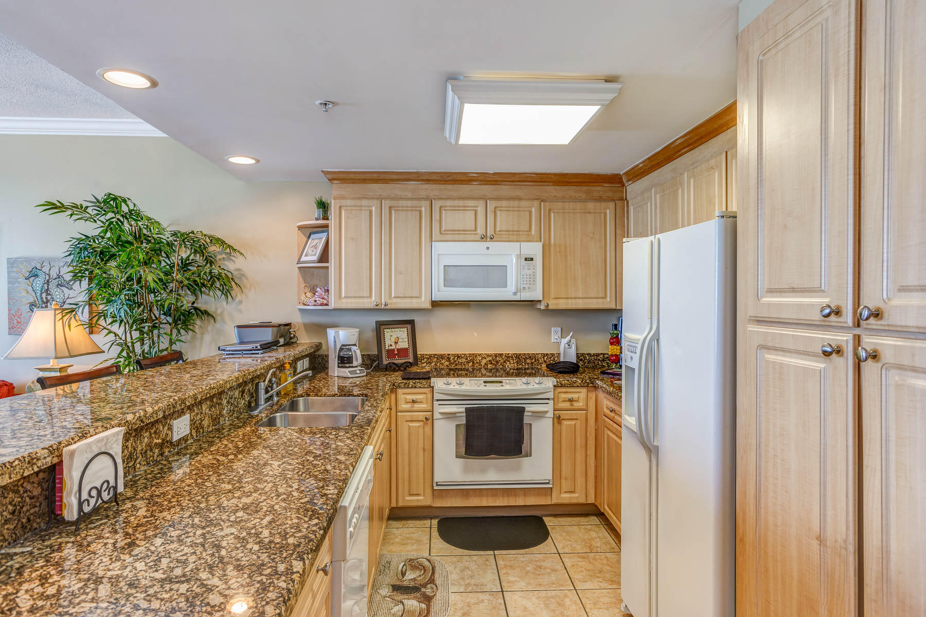 BOARDWALK CONDO - Residential