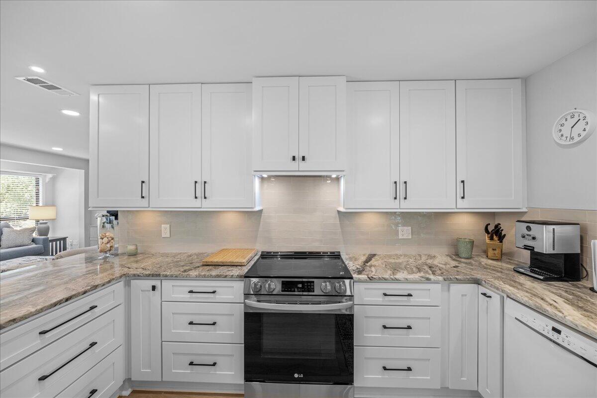 SANDPIPER VILLAGE CONDO - Residential