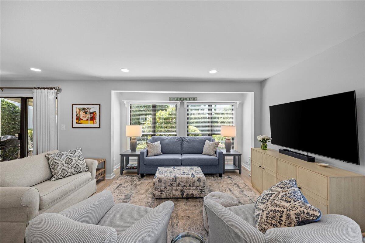 SANDPIPER VILLAGE CONDO - Residential