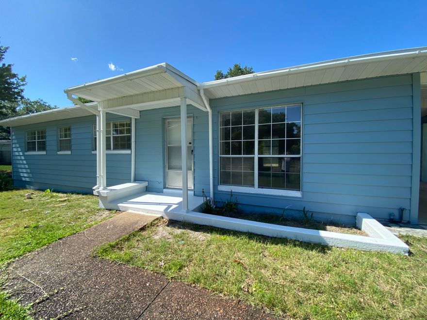 PROFESSIONAL PHOTOS COMING! This Elliott Point neighborhood home is being remodeled and will be ready just in time for Christmas! It is located next to the Bud Day walking trail that leads you to all that the Ferry Park area has to offer. The convenience of the shopping and restaurants located at Uptown Station is steps away. Some of the many features that have been updated are the kitchen, bathrooms, flooring, new HVAC, exterior painted, copper wiring, plumbing update, and all new stainless steel appliances. The roof and hot water heater are newer as well. There is an oversized detached garage that could be used for multiple purposes from a work shop, cars, or office. Don't wait and miss out on the newest remodeled home in the highly desirable Elliott Point neighborhood. A few details are being completed this week.