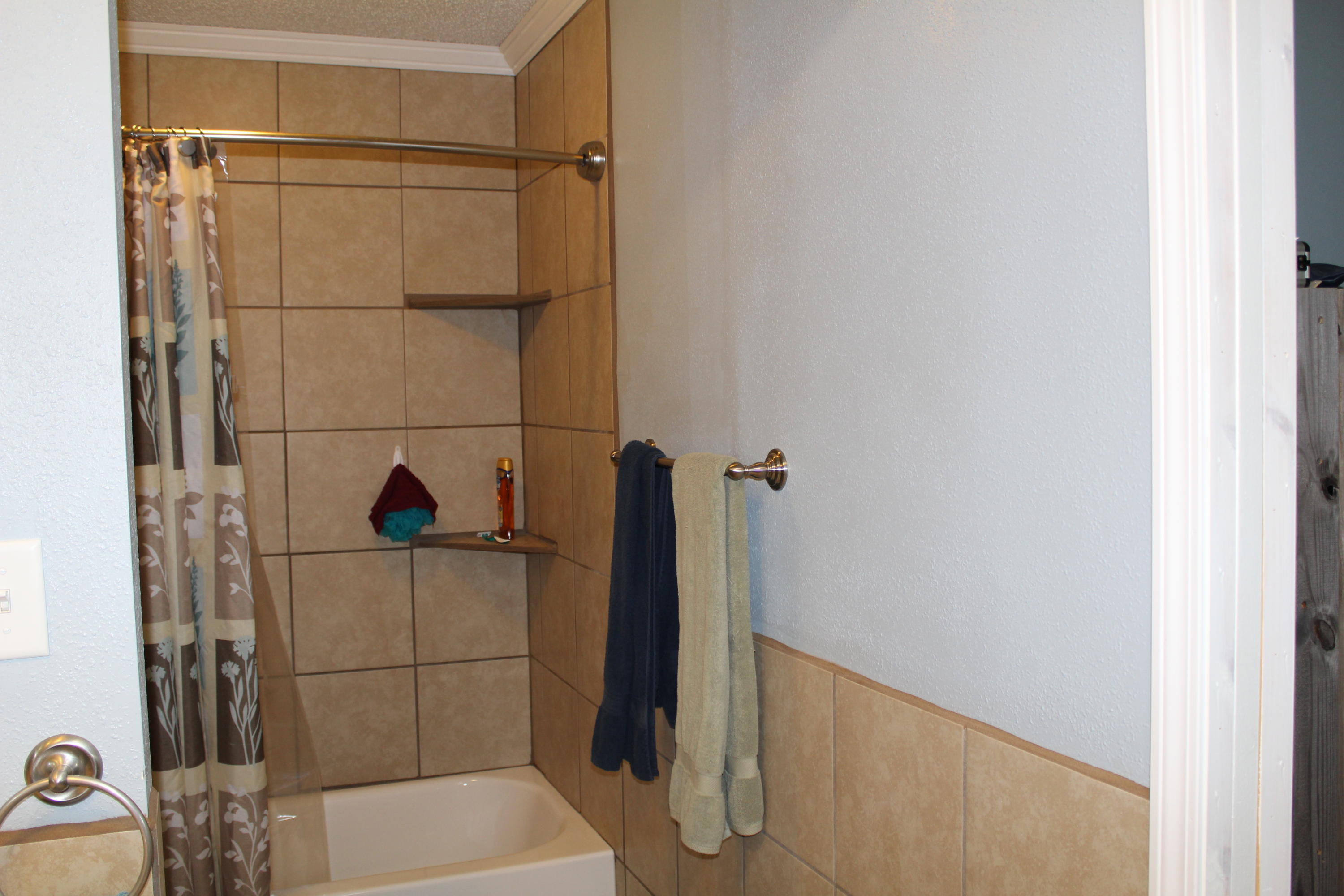 TIMBERLAKE ESTATES 1ST ADDN - Residential