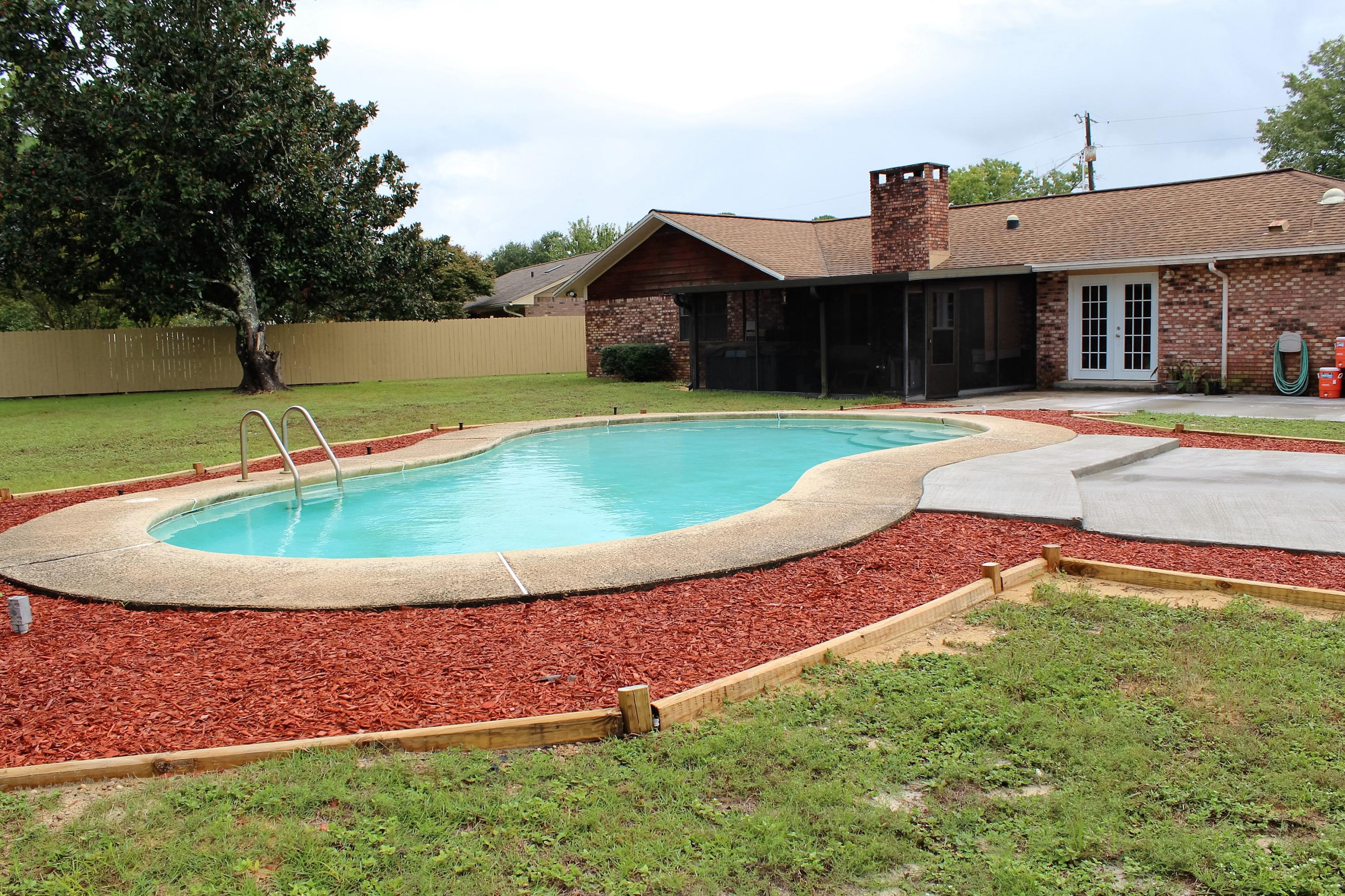 TIMBERLAKE ESTATES 1ST ADDN - Residential