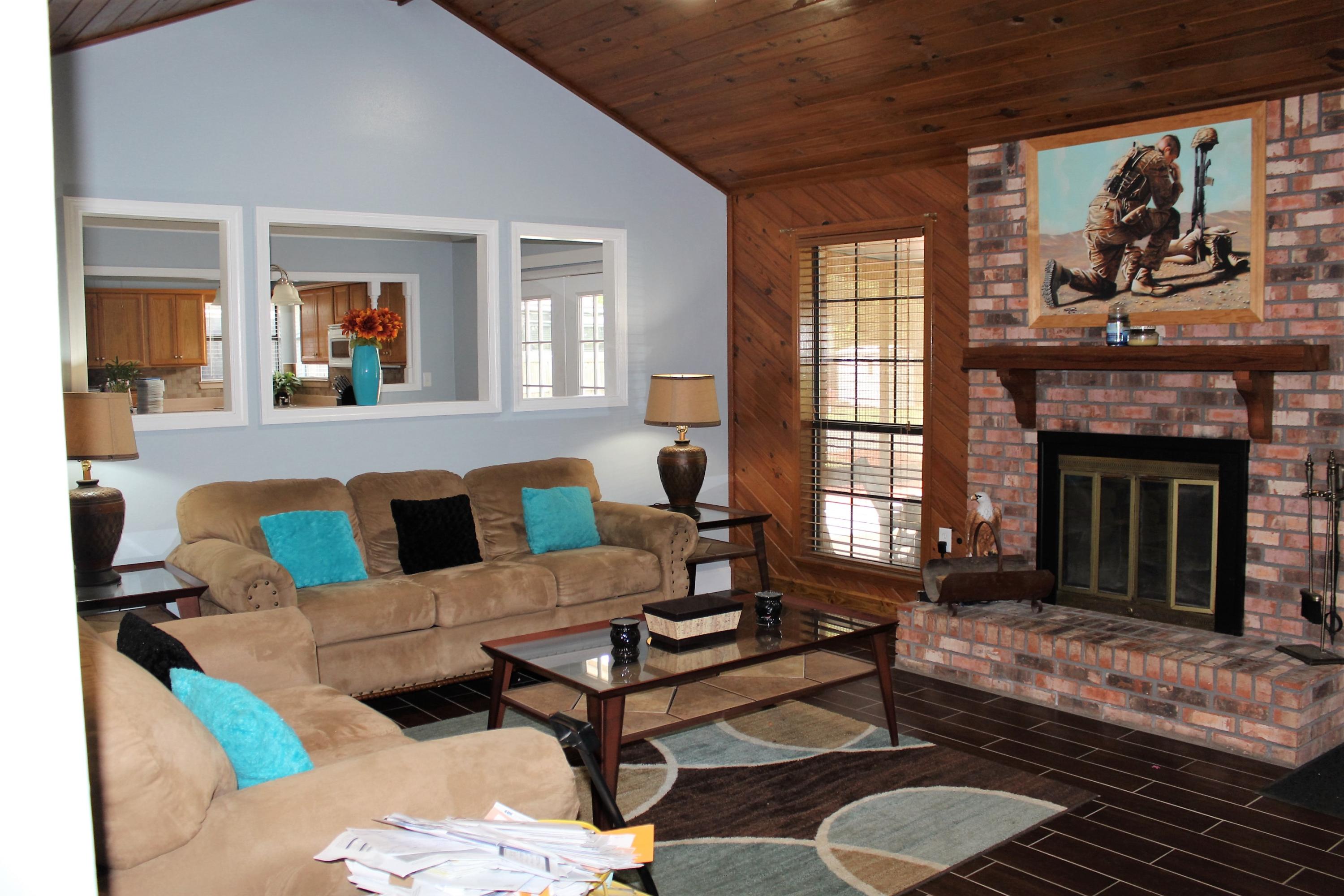 TIMBERLAKE ESTATES 1ST ADDN - Residential