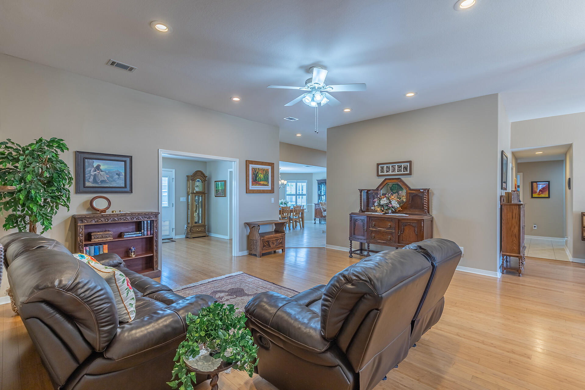 RAINTREE ESTATES - Residential