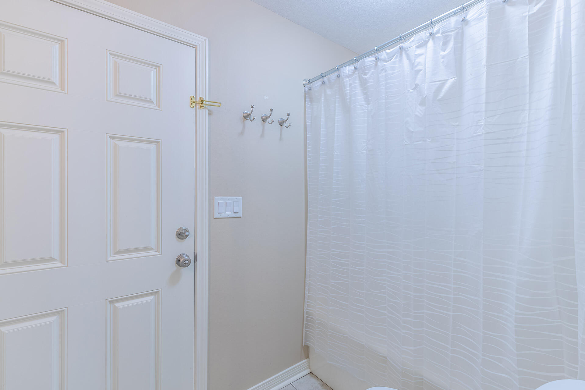 RAINTREE ESTATES - Residential