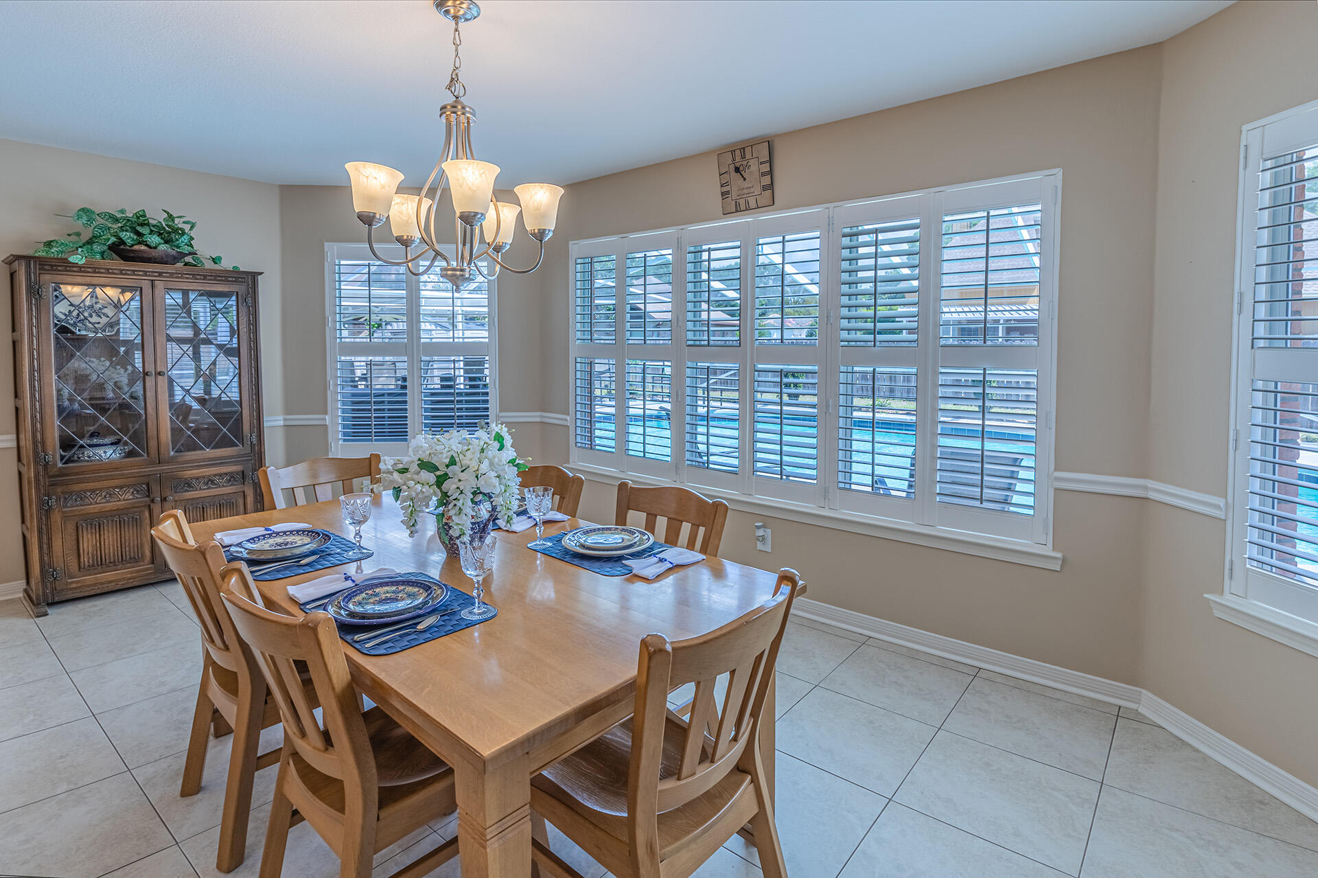 RAINTREE ESTATES - Residential