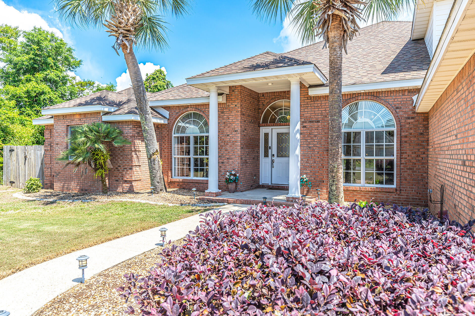 RAINTREE ESTATES - Residential