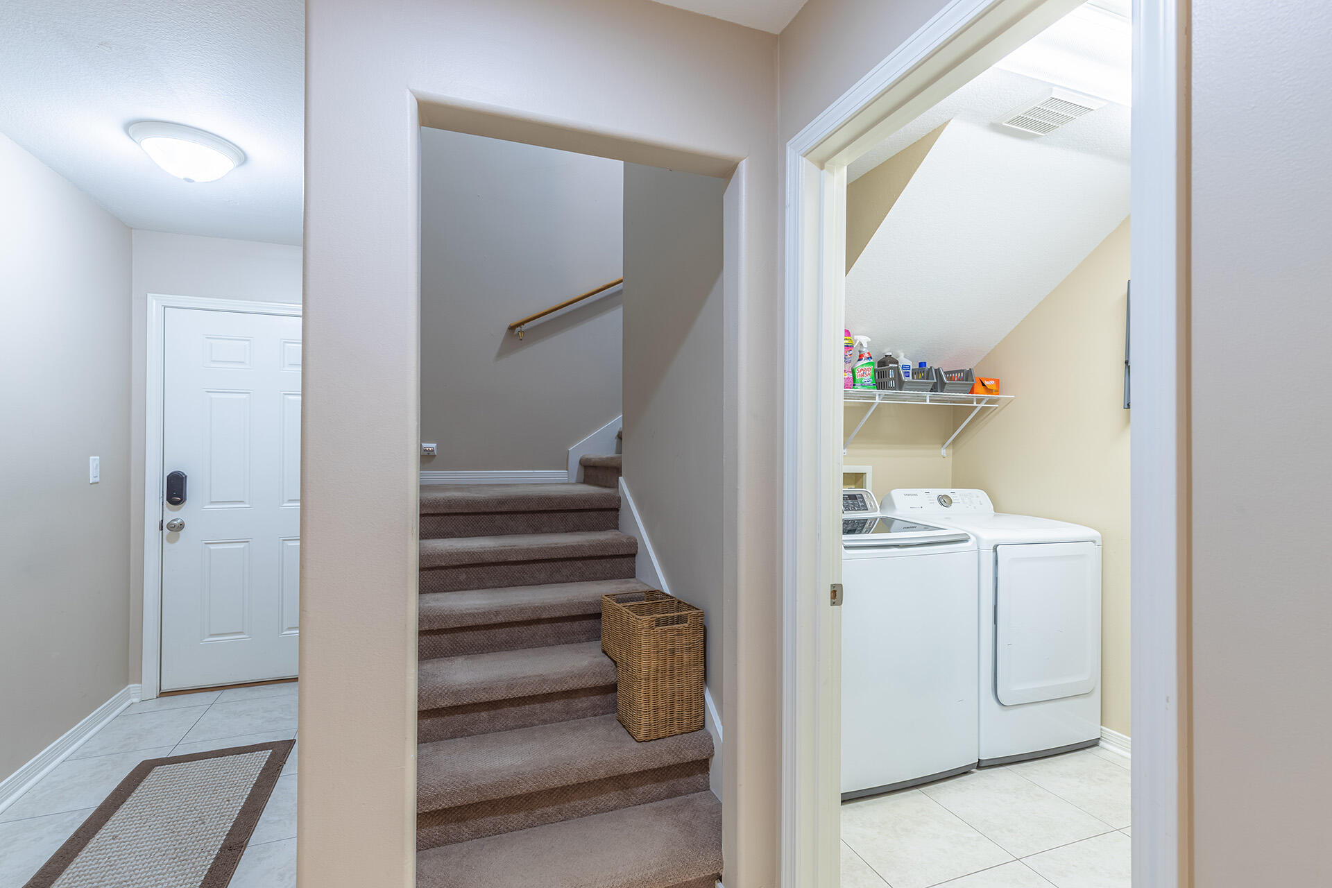 RAINTREE ESTATES - Residential