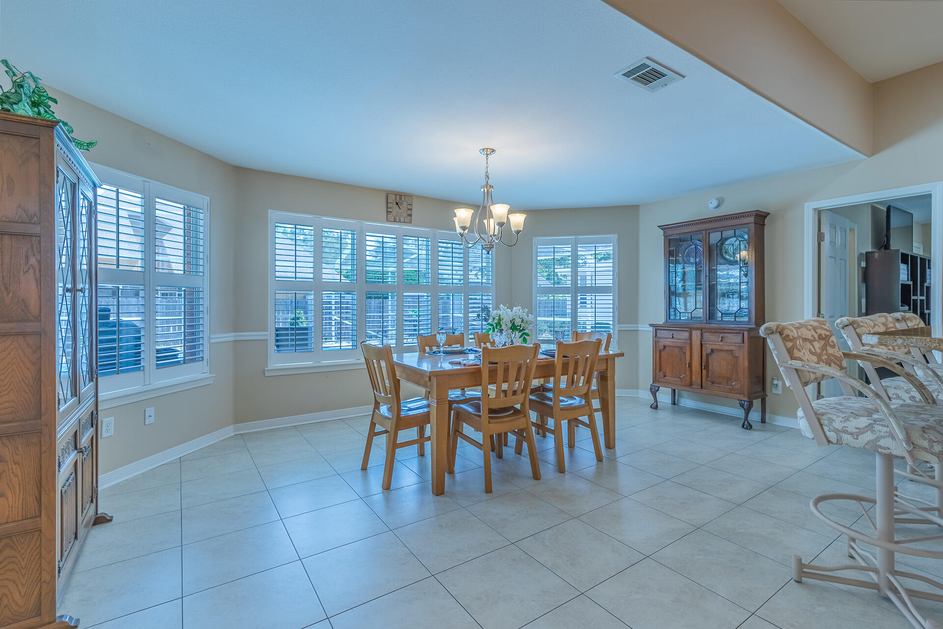 RAINTREE ESTATES - Residential