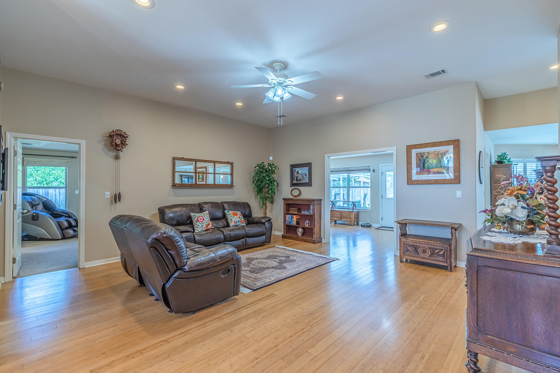 RAINTREE ESTATES - Residential