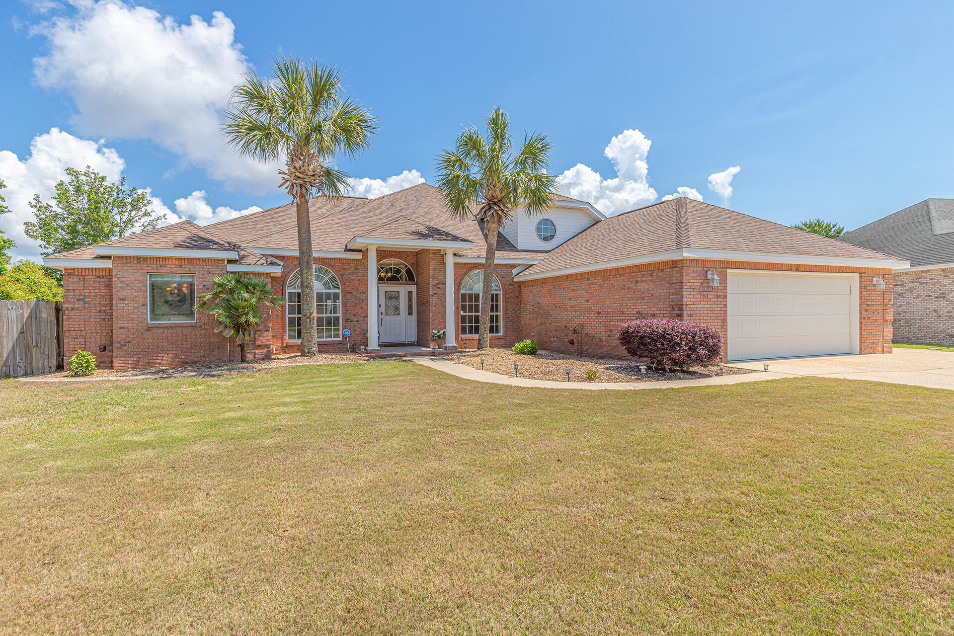 RAINTREE ESTATES - Residential