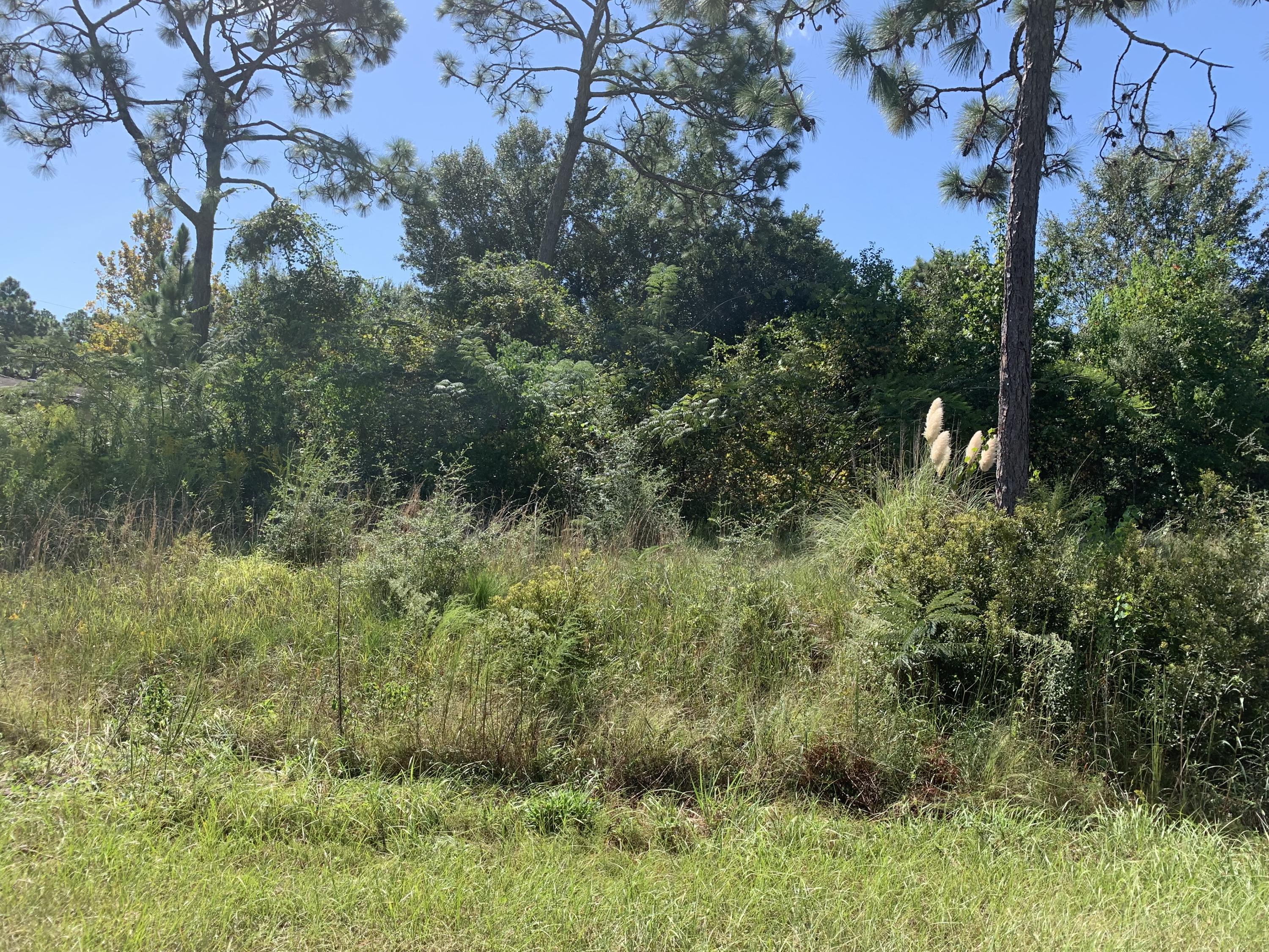 Navarre 2nd Addition - Land