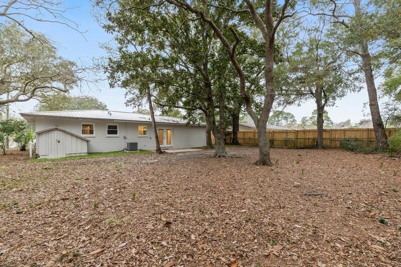 SEABREEZE 6TH ADDN - Residential