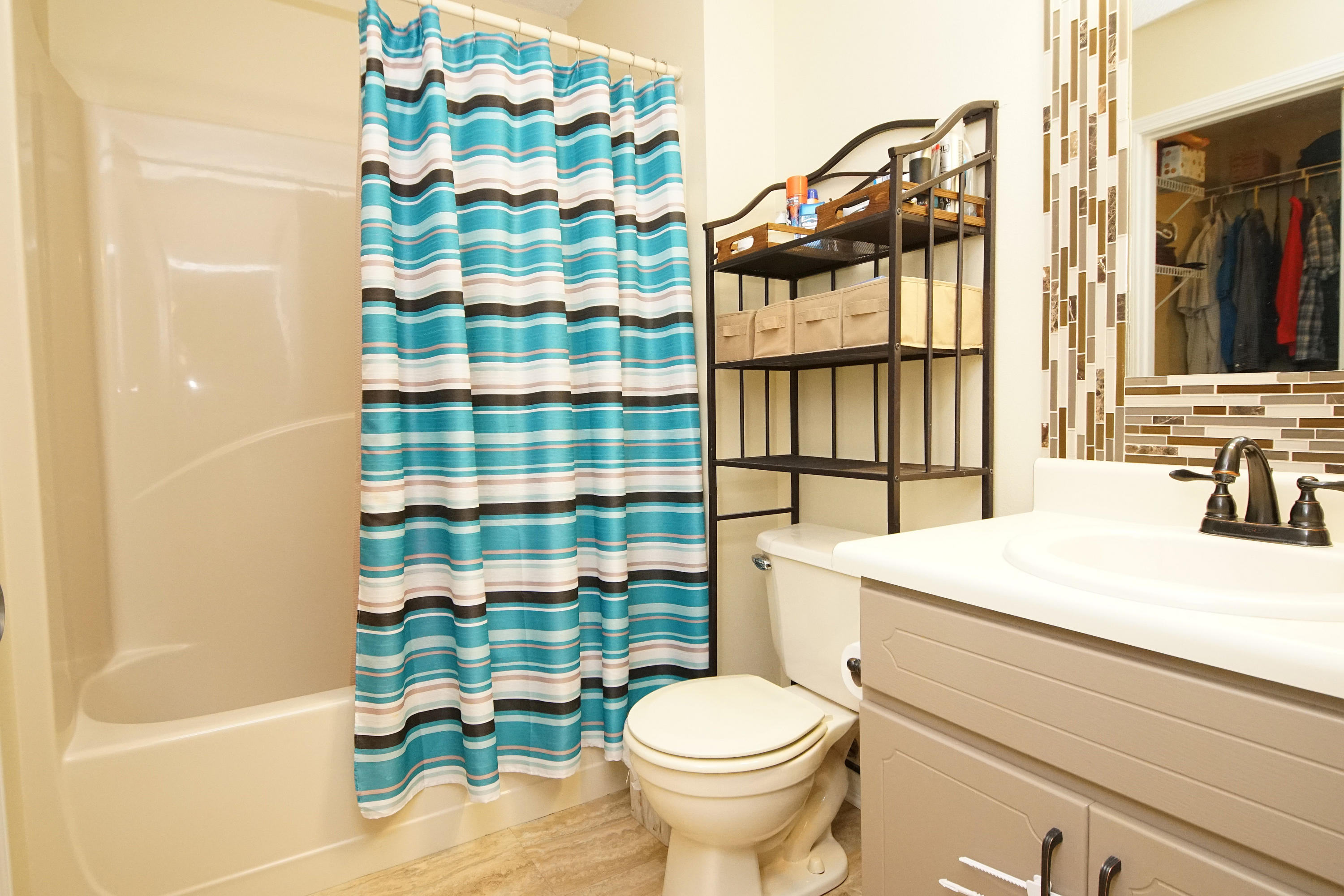 ADAMS POWELL - Residential