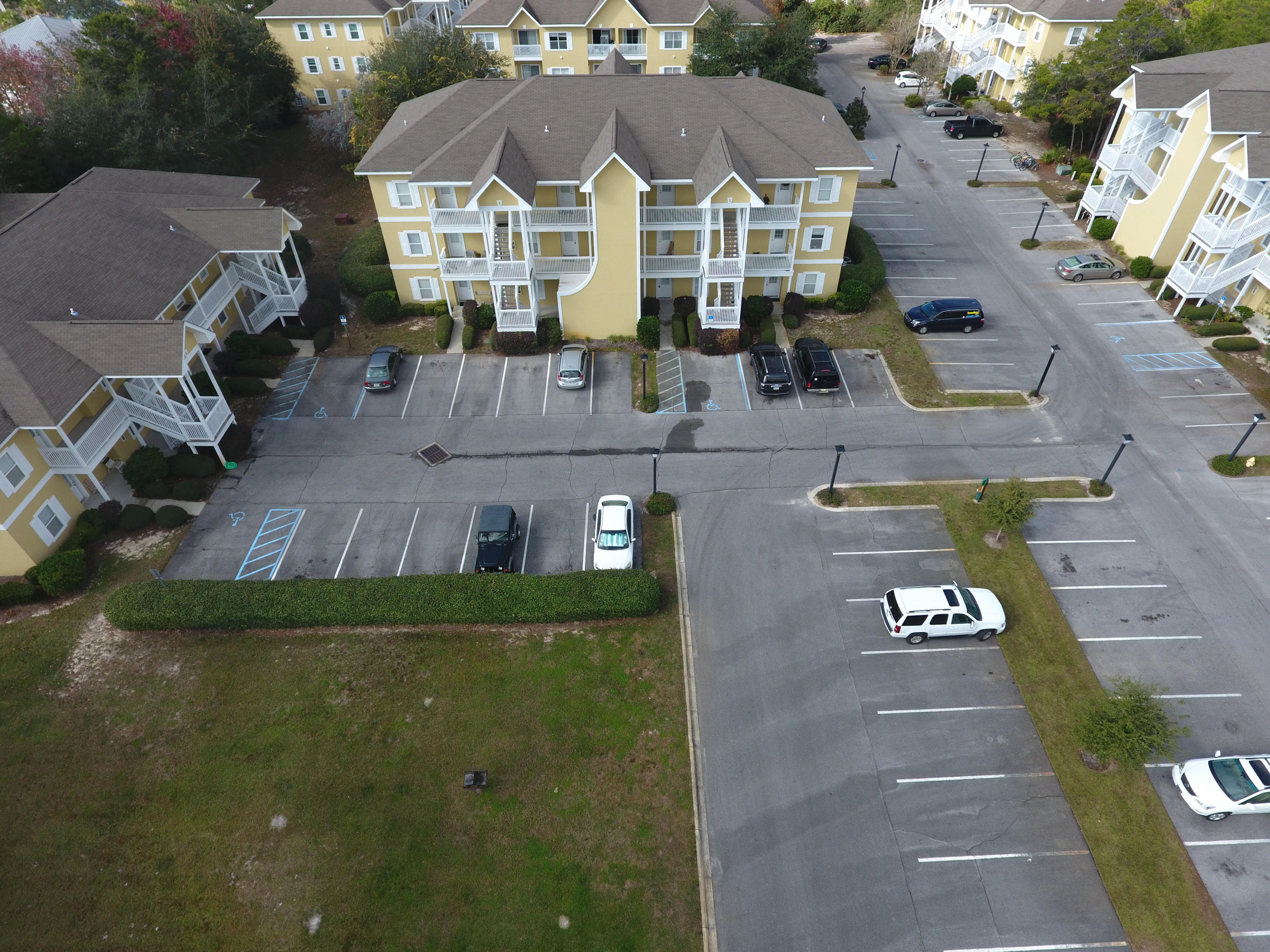 HERONS WATCH CONDO - Residential