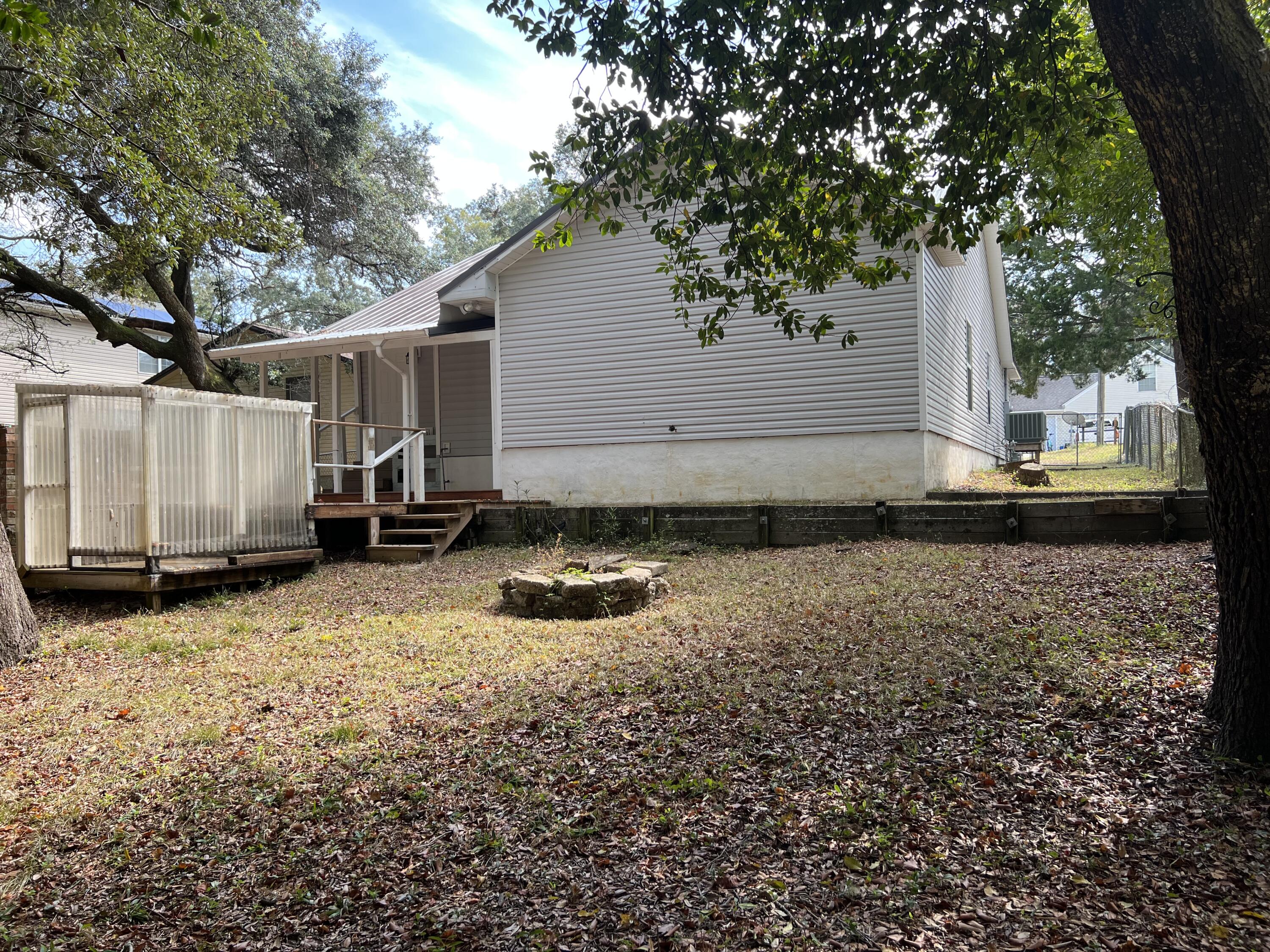 FLORIDA HEIGHTS - Residential