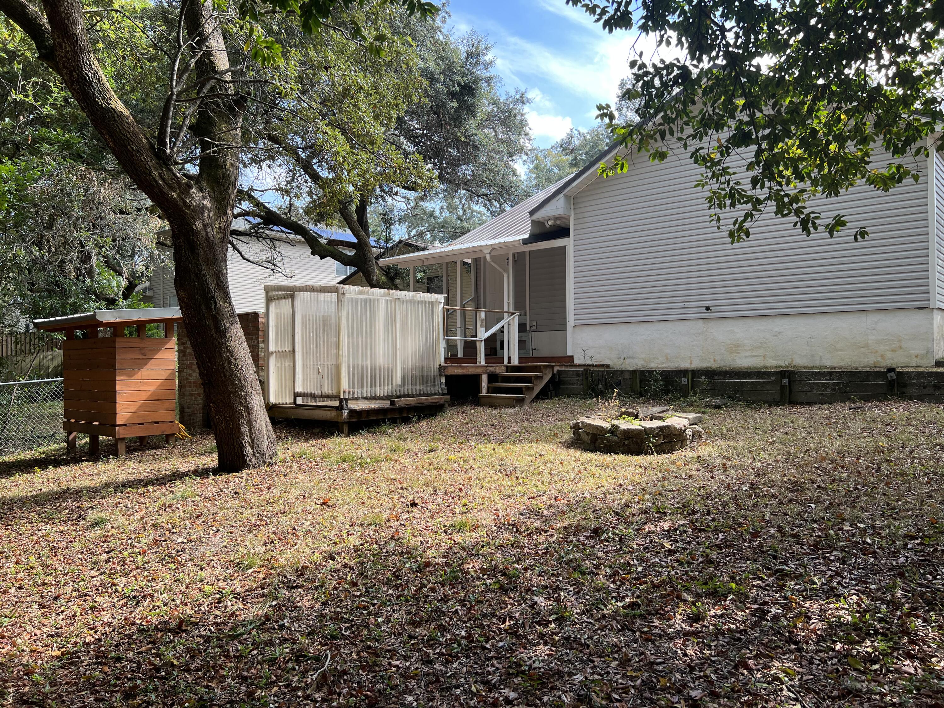 FLORIDA HEIGHTS - Residential