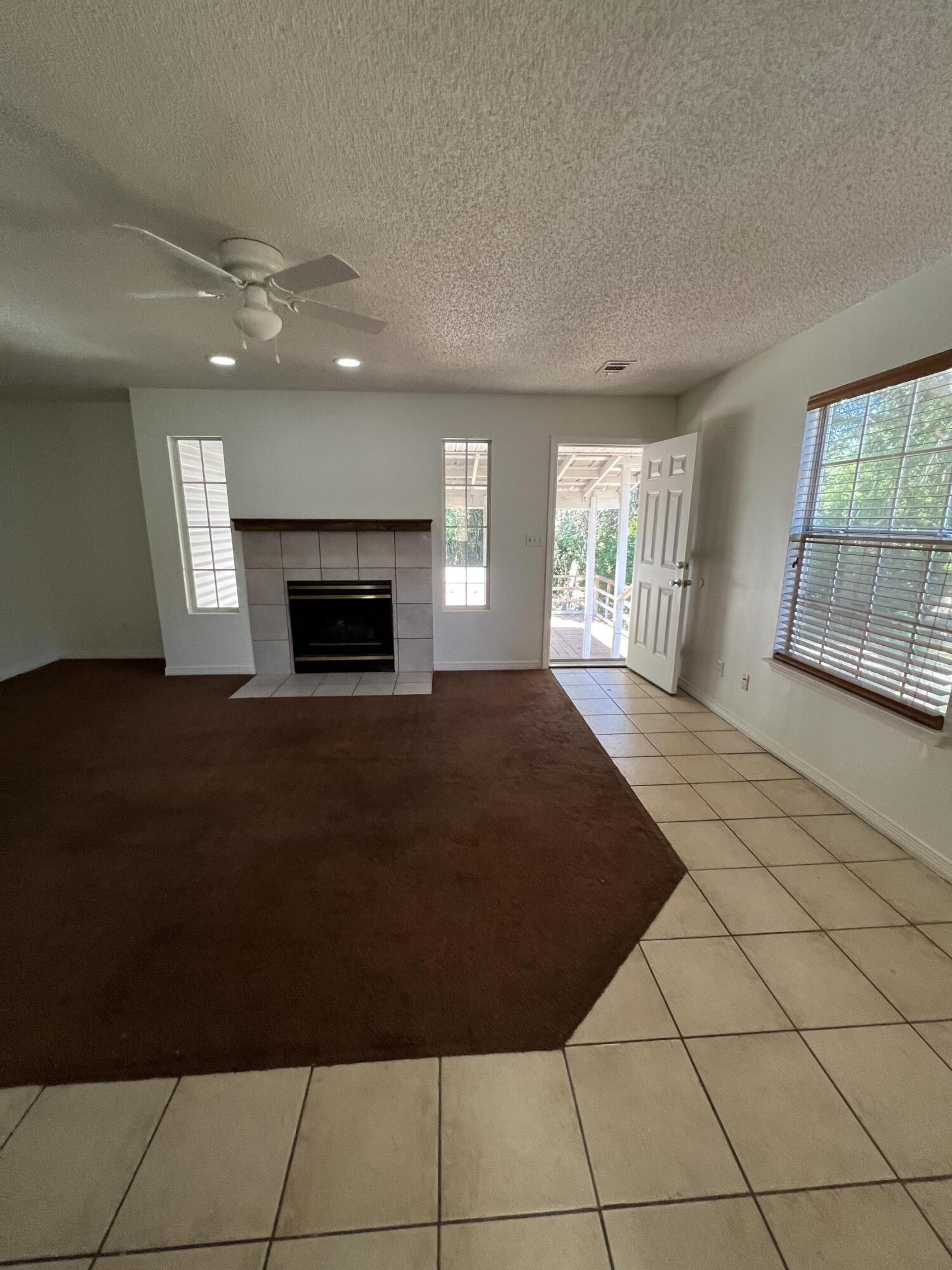 FLORIDA HEIGHTS - Residential