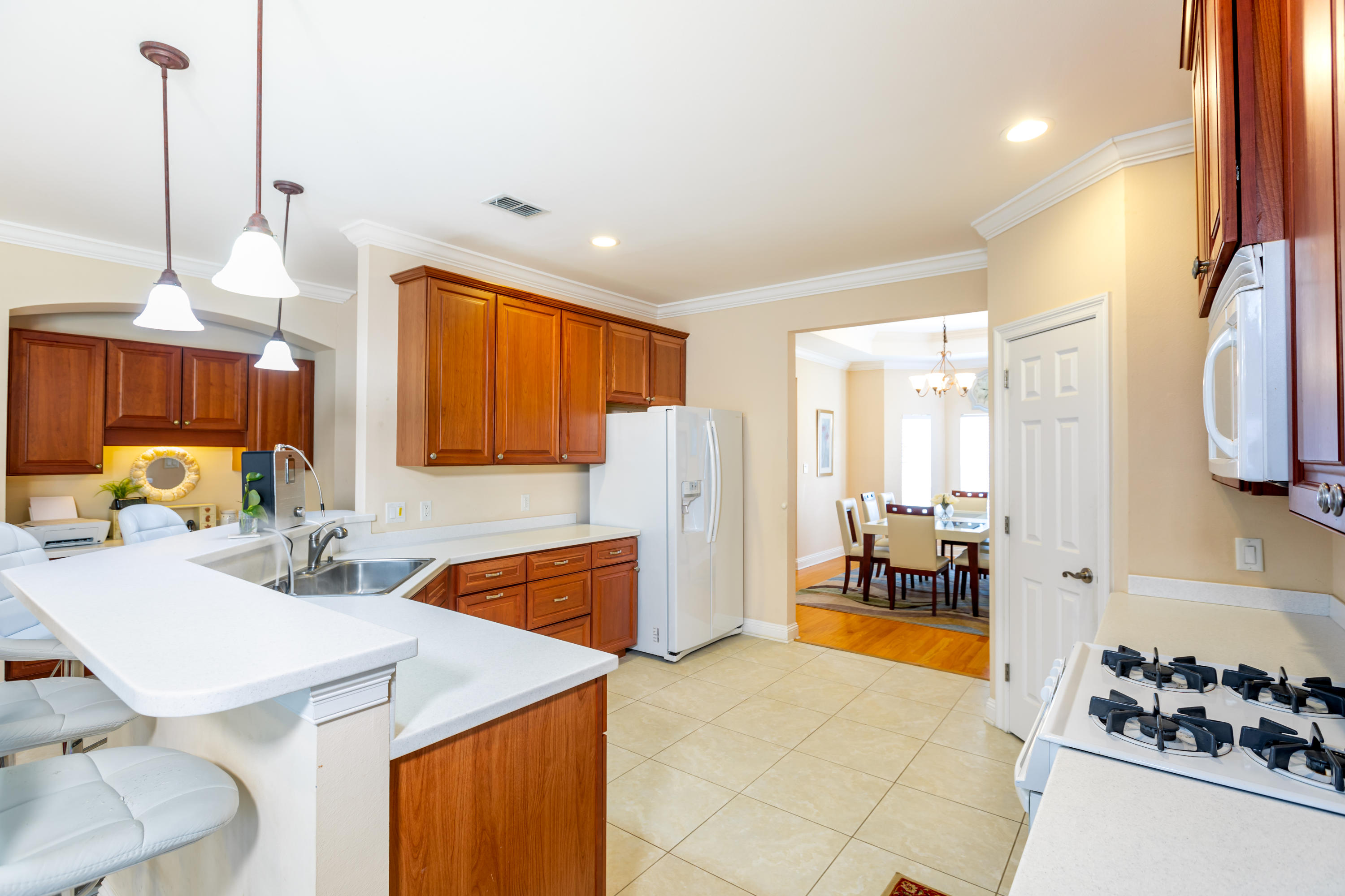 MEDITERRANEAN VILLAGE AT BLUEWATER BAY - Residential