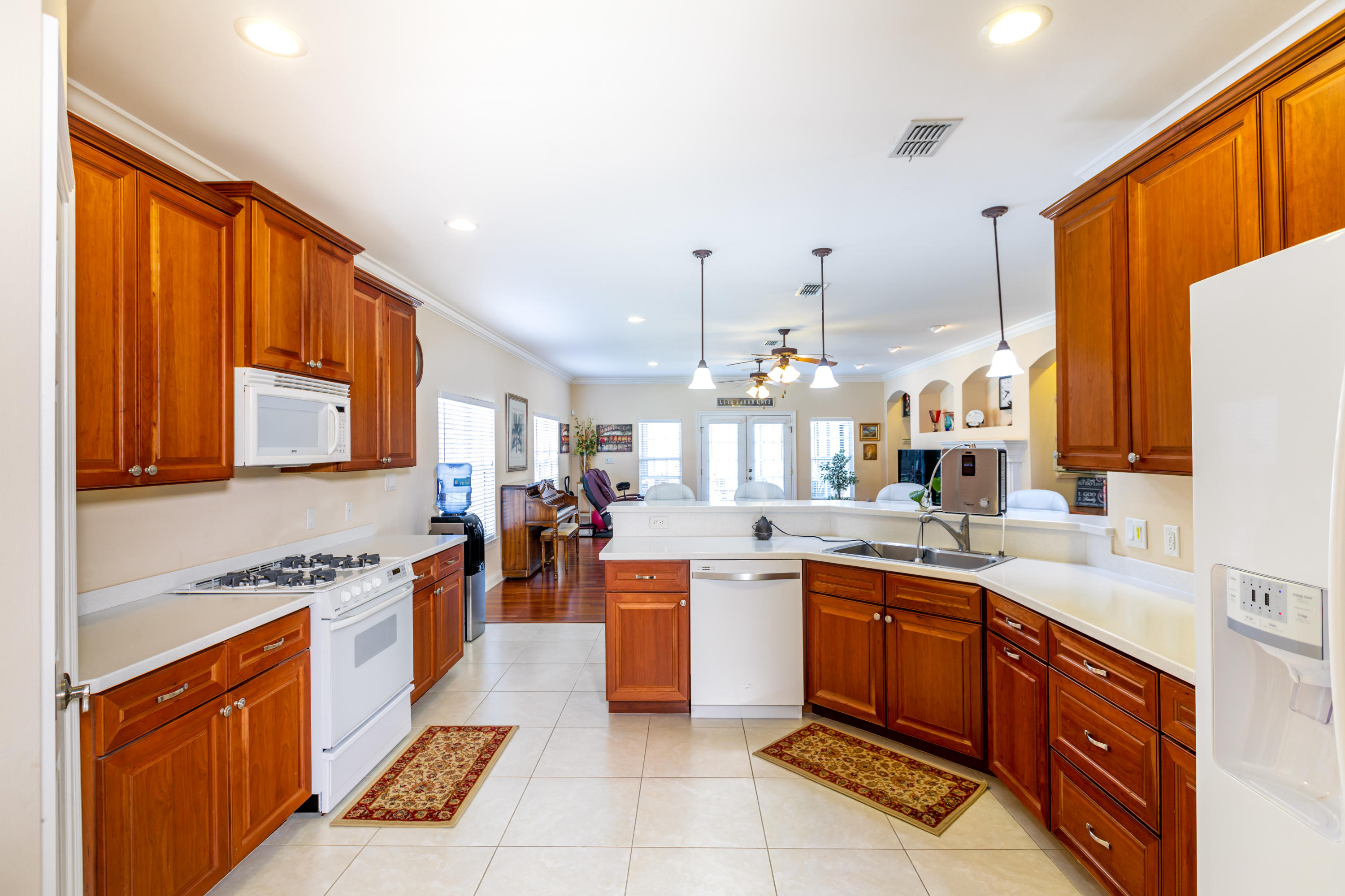 MEDITERRANEAN VILLAGE AT BLUEWATER BAY - Residential