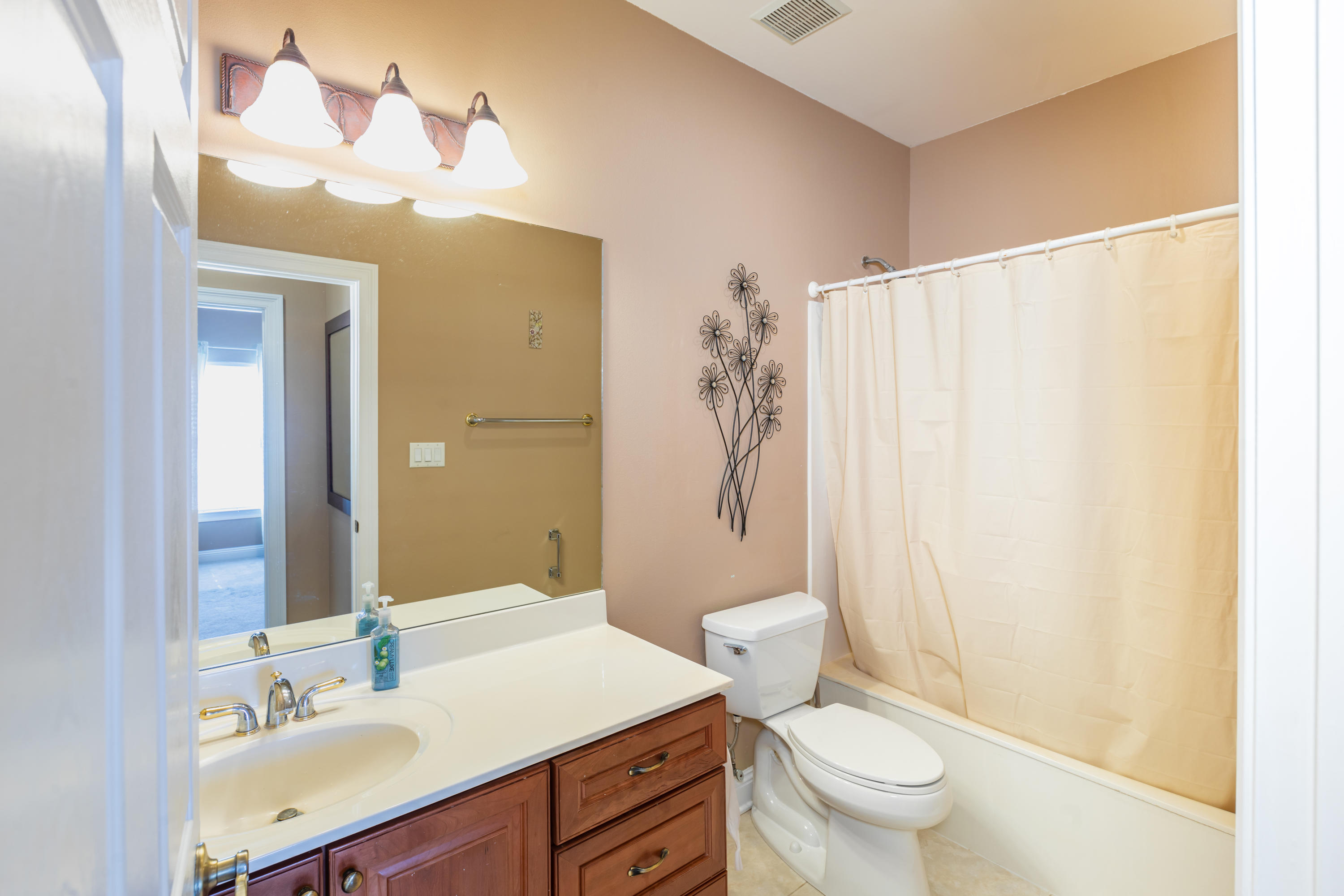 MEDITERRANEAN VILLAGE AT BLUEWATER BAY - Residential