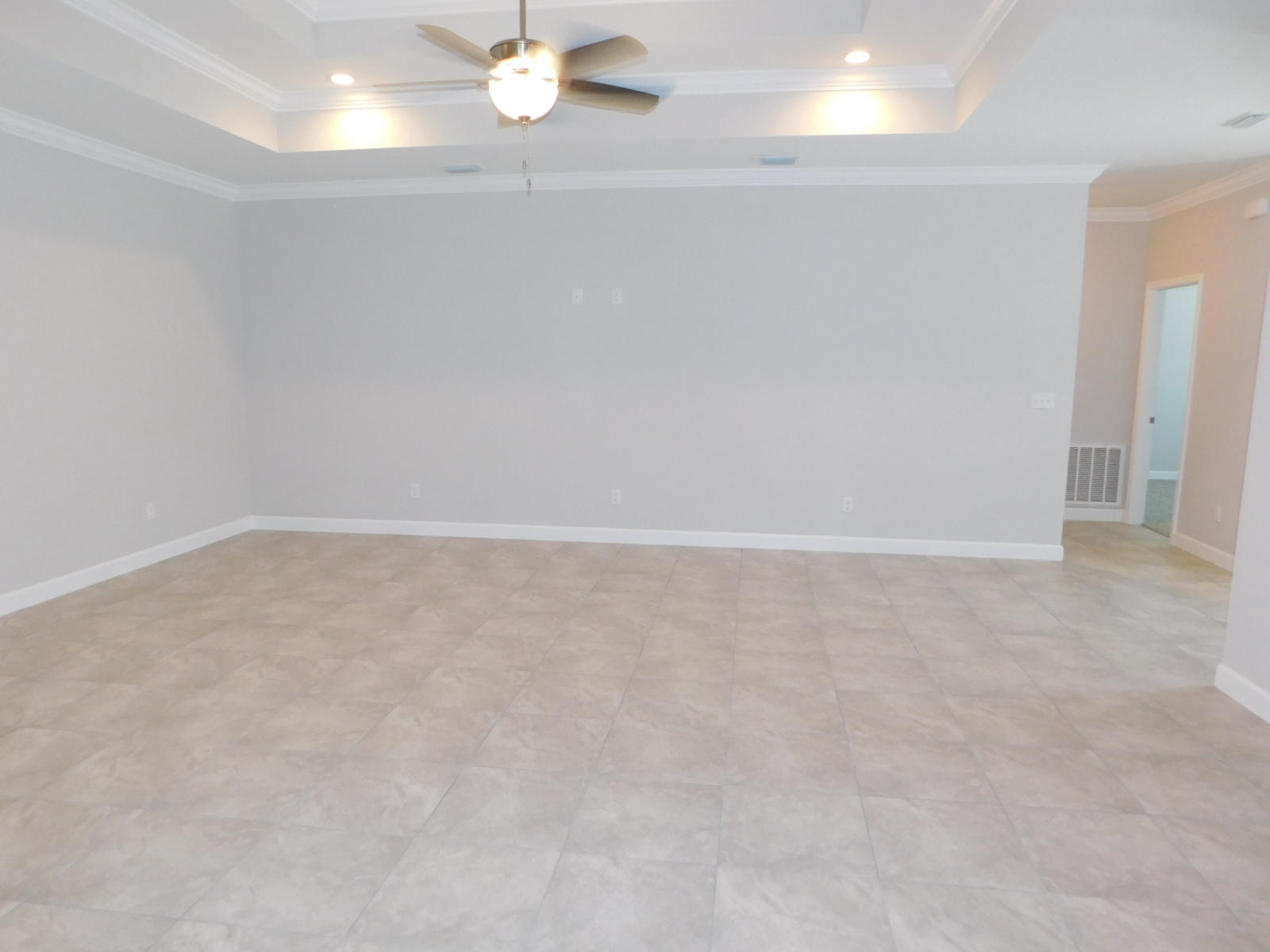 WYNNEHAVEN BCH EST - Residential