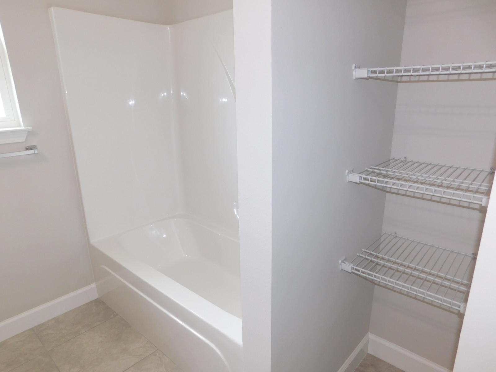 WYNNEHAVEN BCH EST - Residential