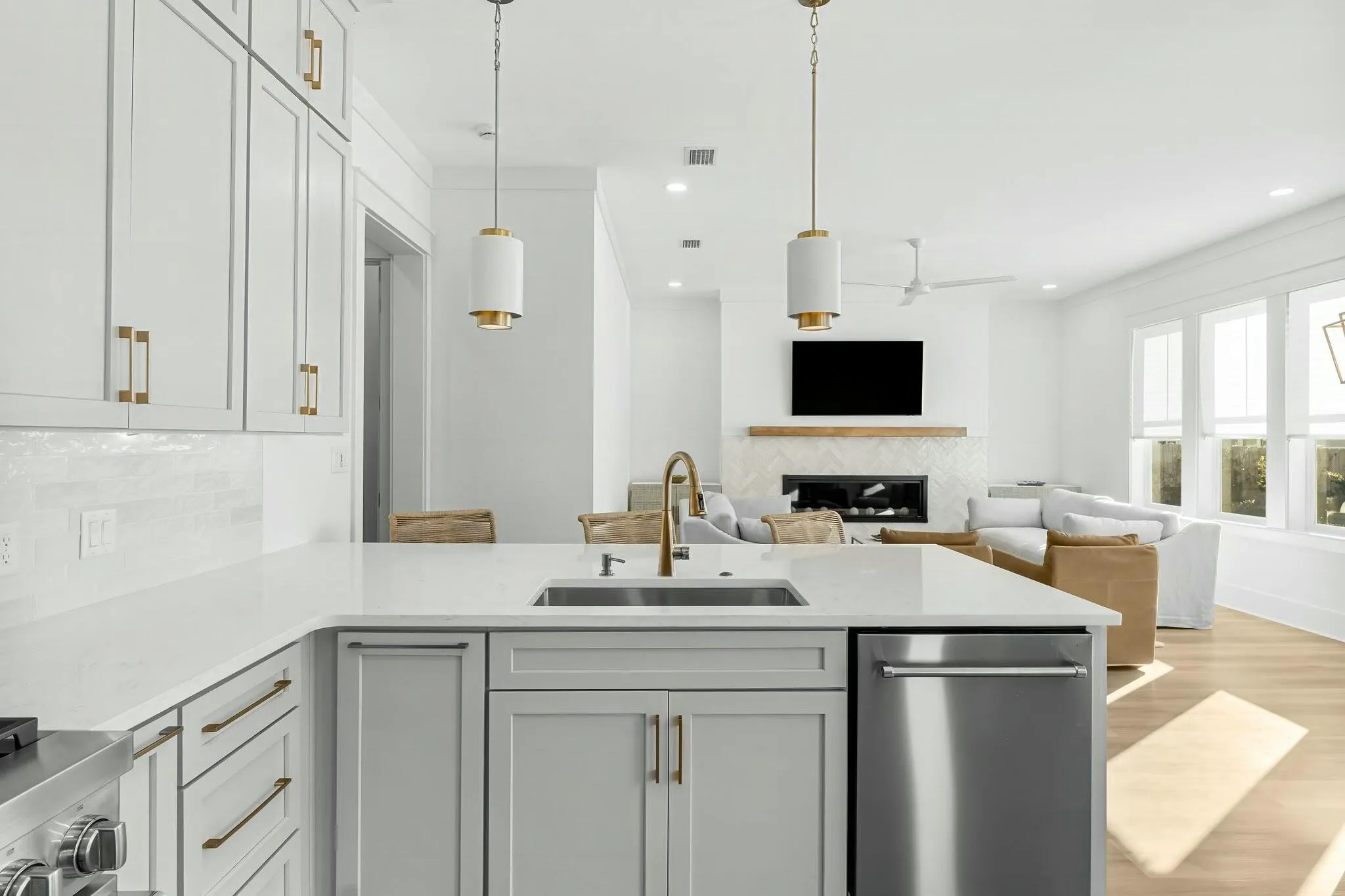 Panama City Beach, Florida 32413, United States, 3 Bedrooms Bedrooms, ,5 BathroomsBathrooms,Residential,Active,14258