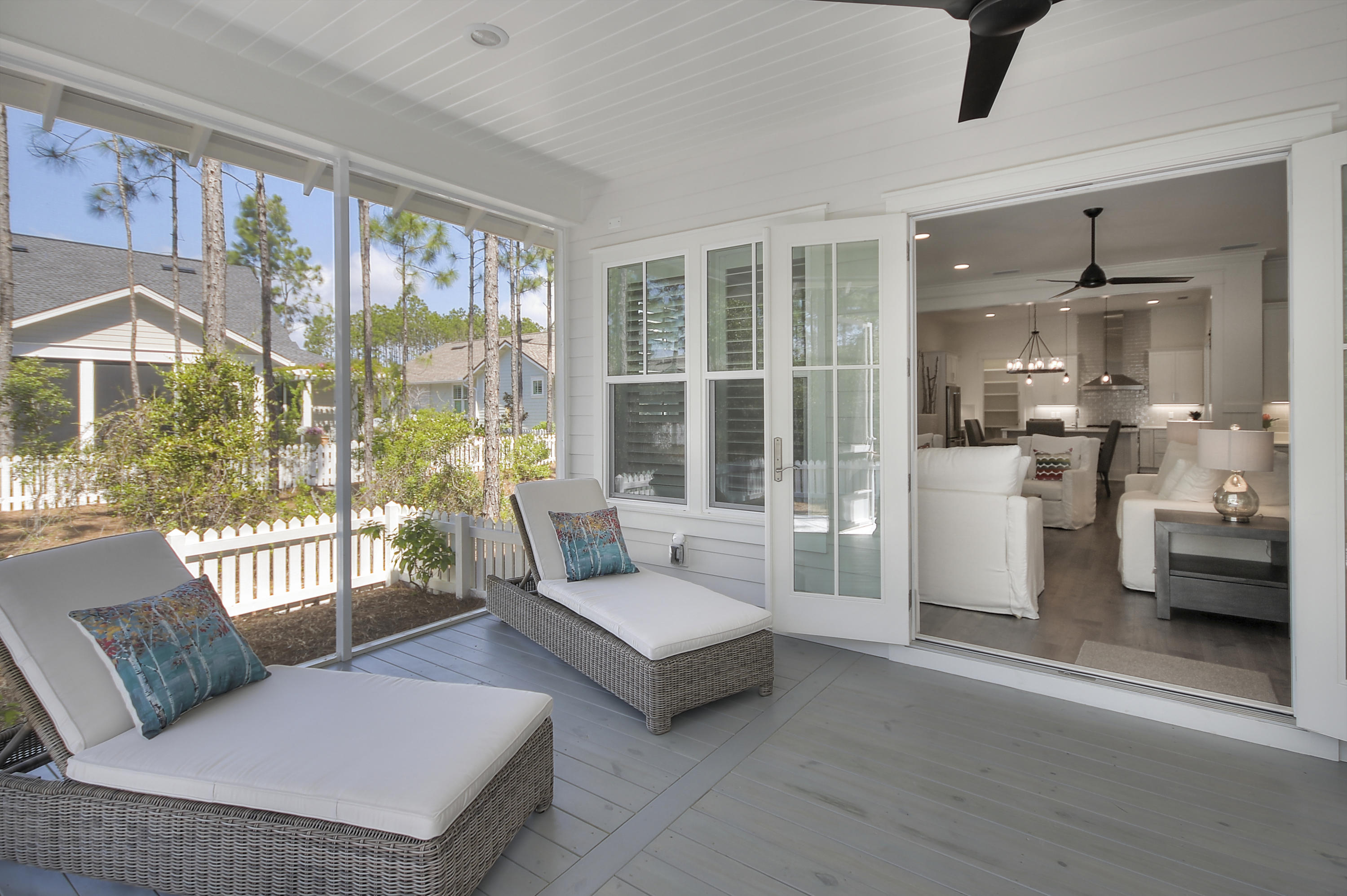 WATERSOUND ORIGINS - Residential