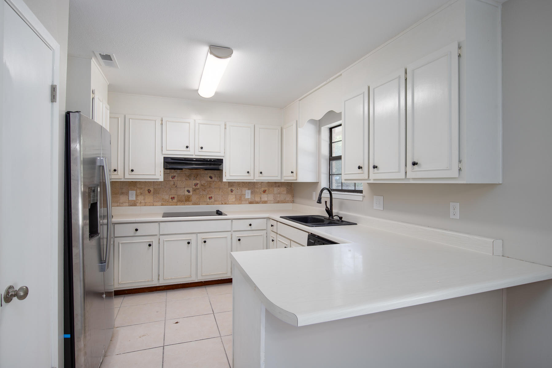 TOM KING EST #2,#3 - Residential