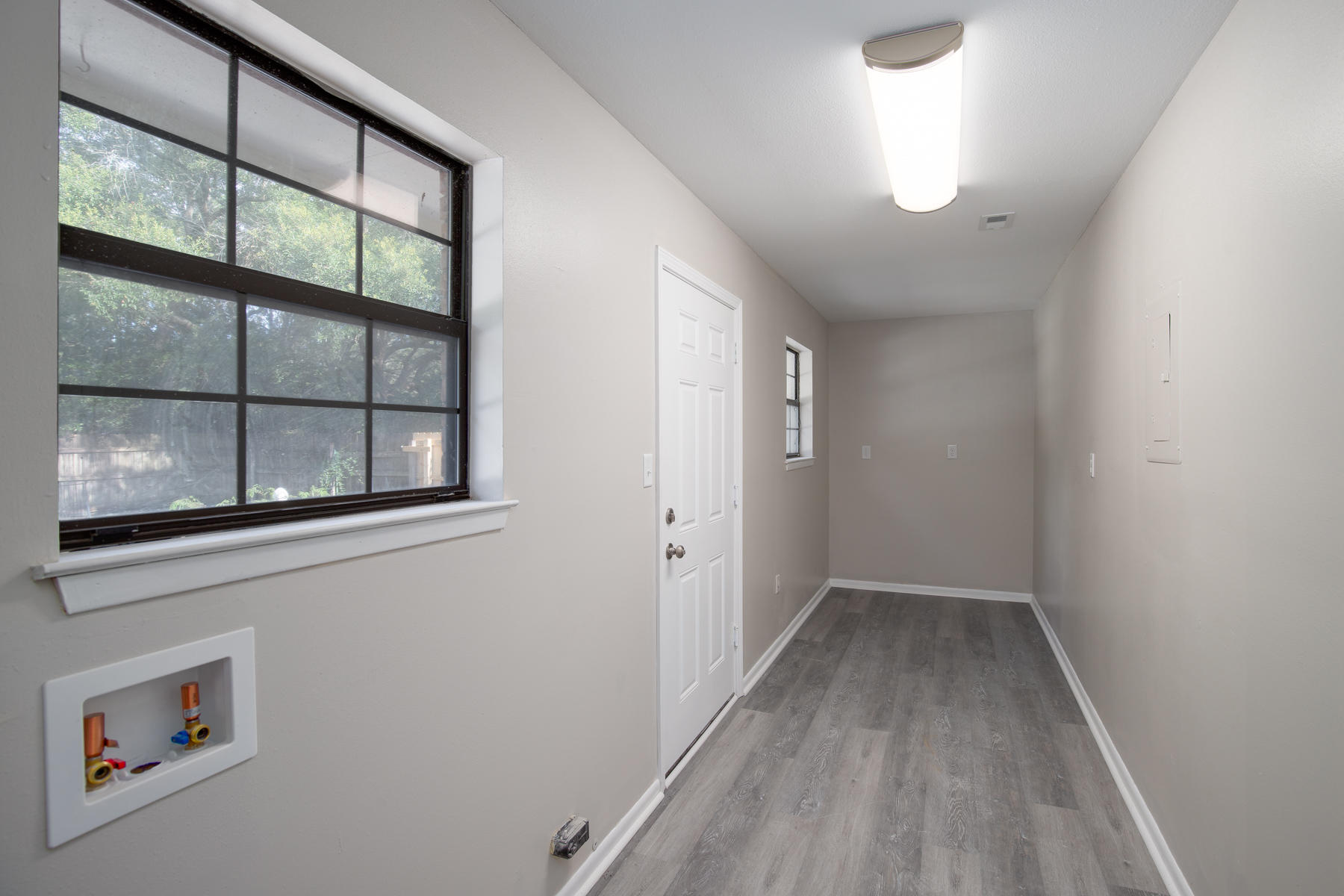 TOM KING EST #2,#3 - Residential