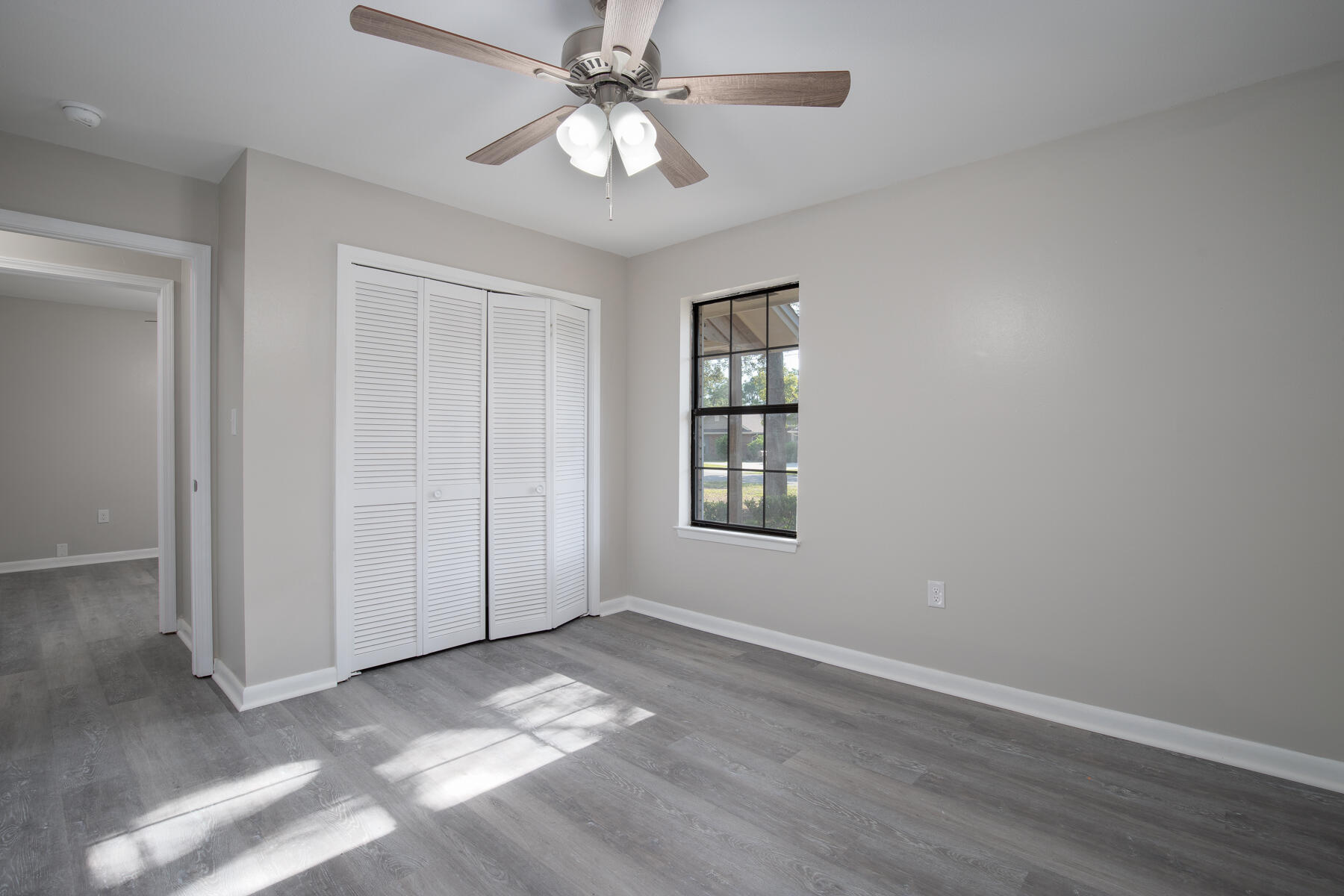 TOM KING EST #2,#3 - Residential