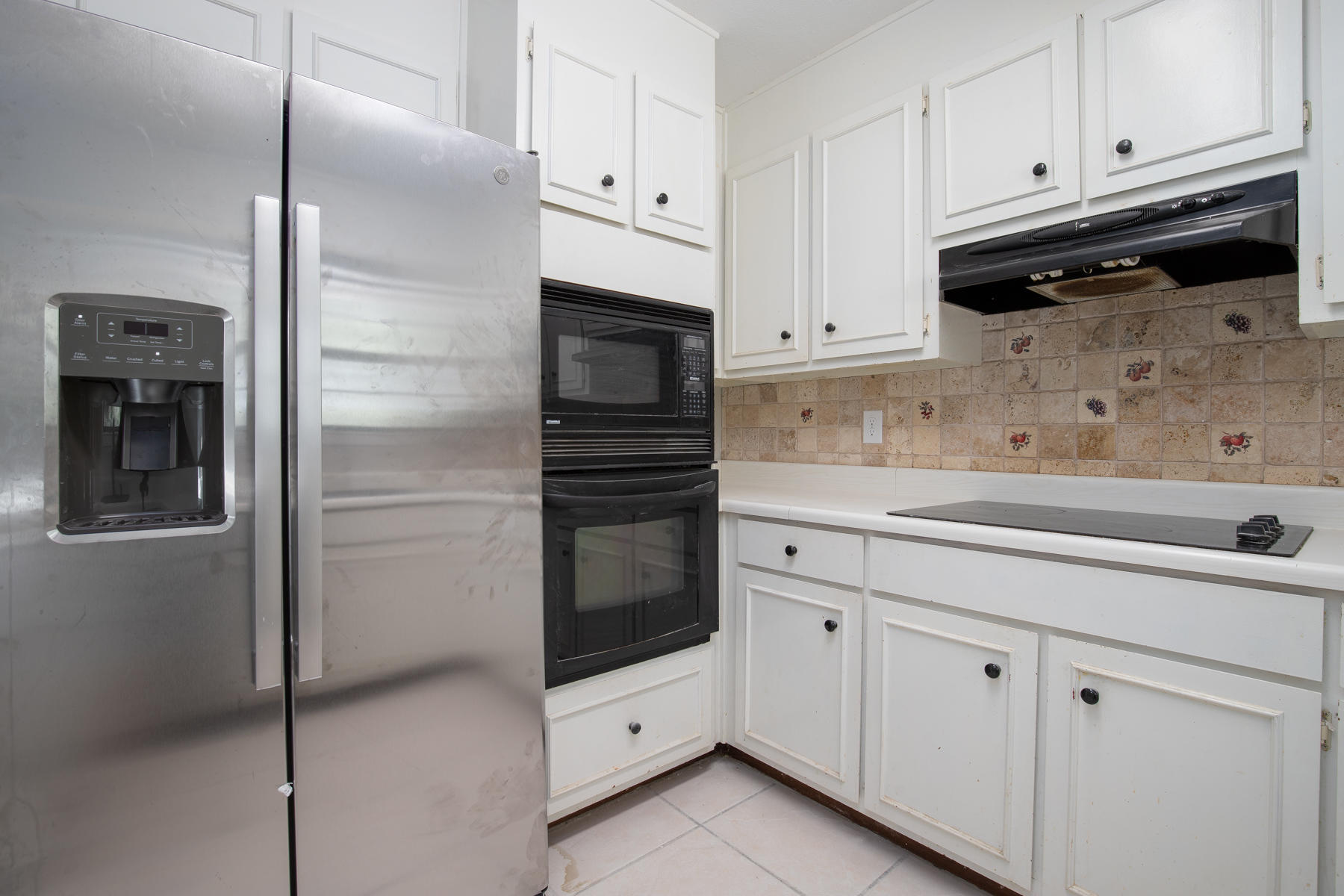 TOM KING EST #2,#3 - Residential