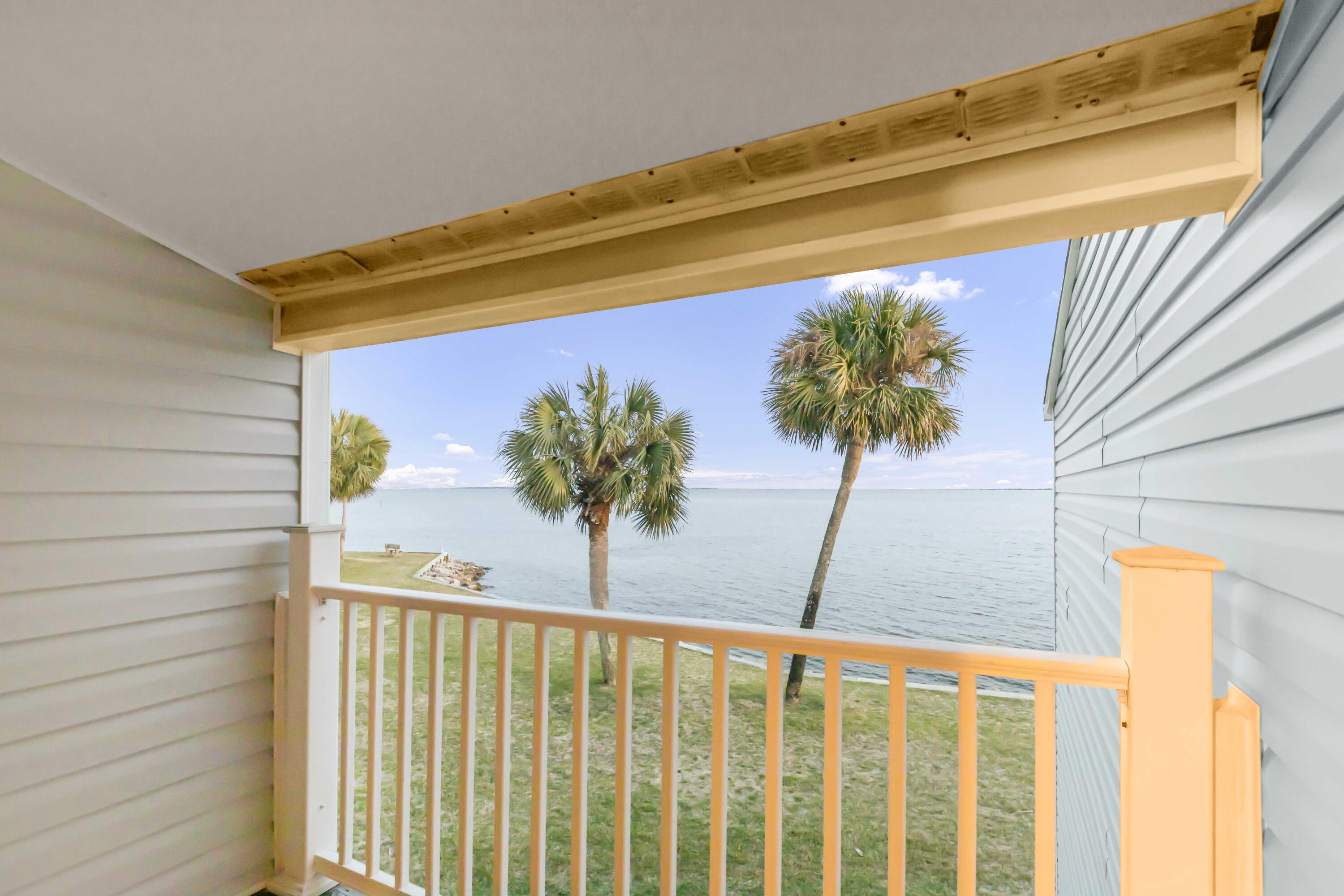 FINISTERRA - Residential Lease