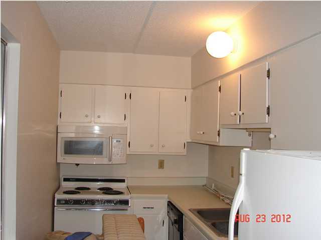 CEDARS CONDO - Residential Lease