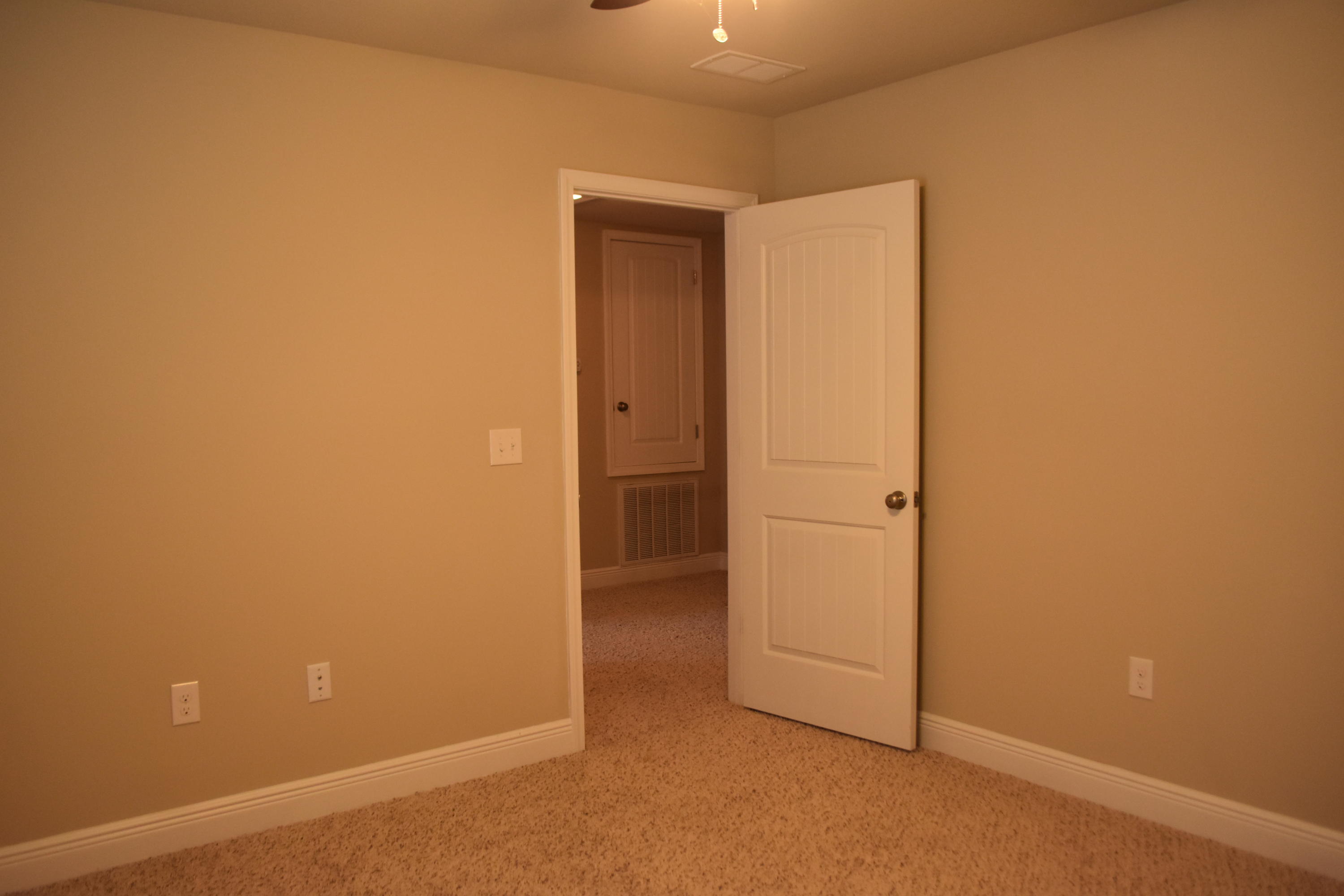 HAMMOCK BAY - Residential Lease