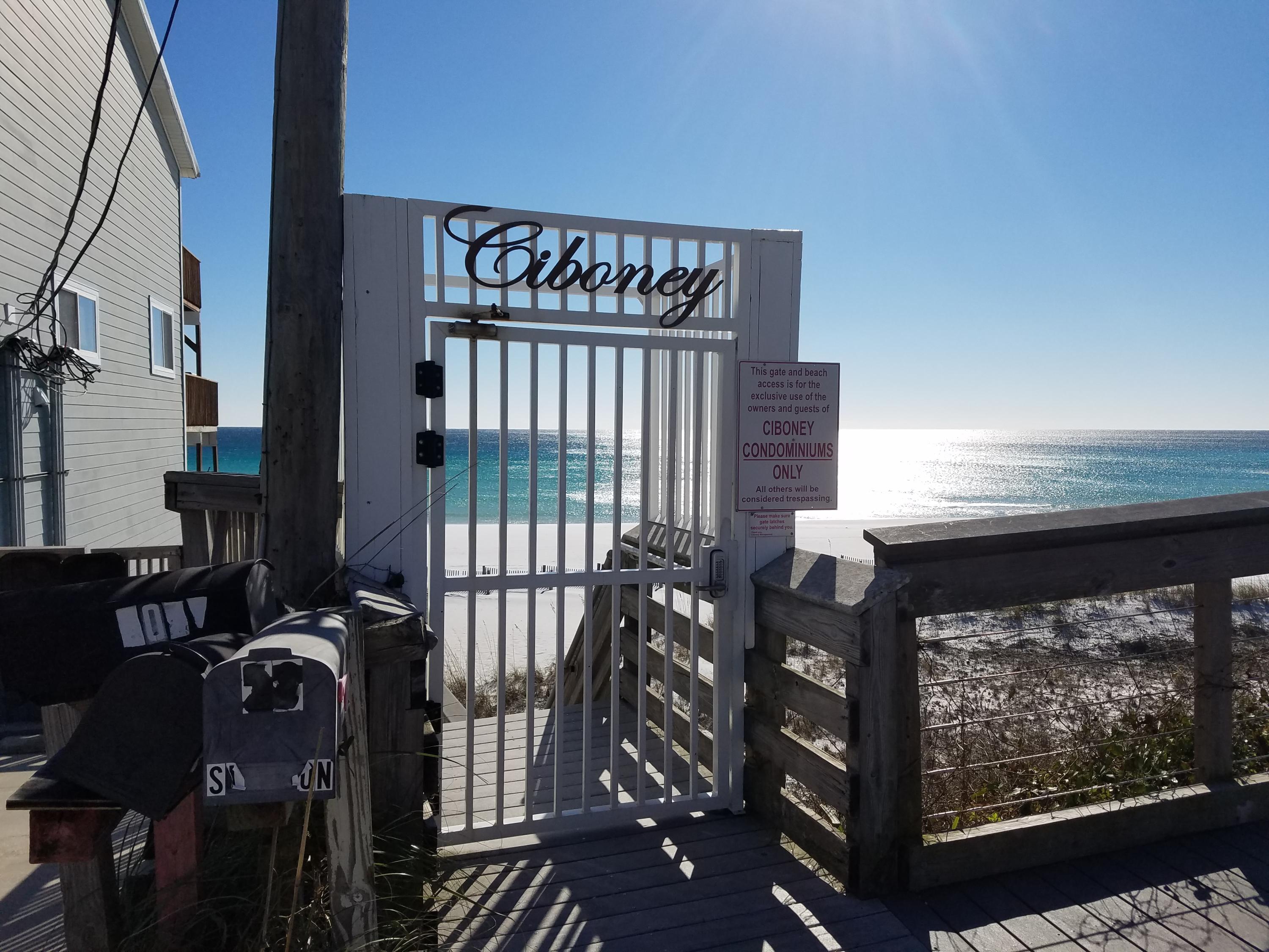 CIBONEY CONDO - Residential