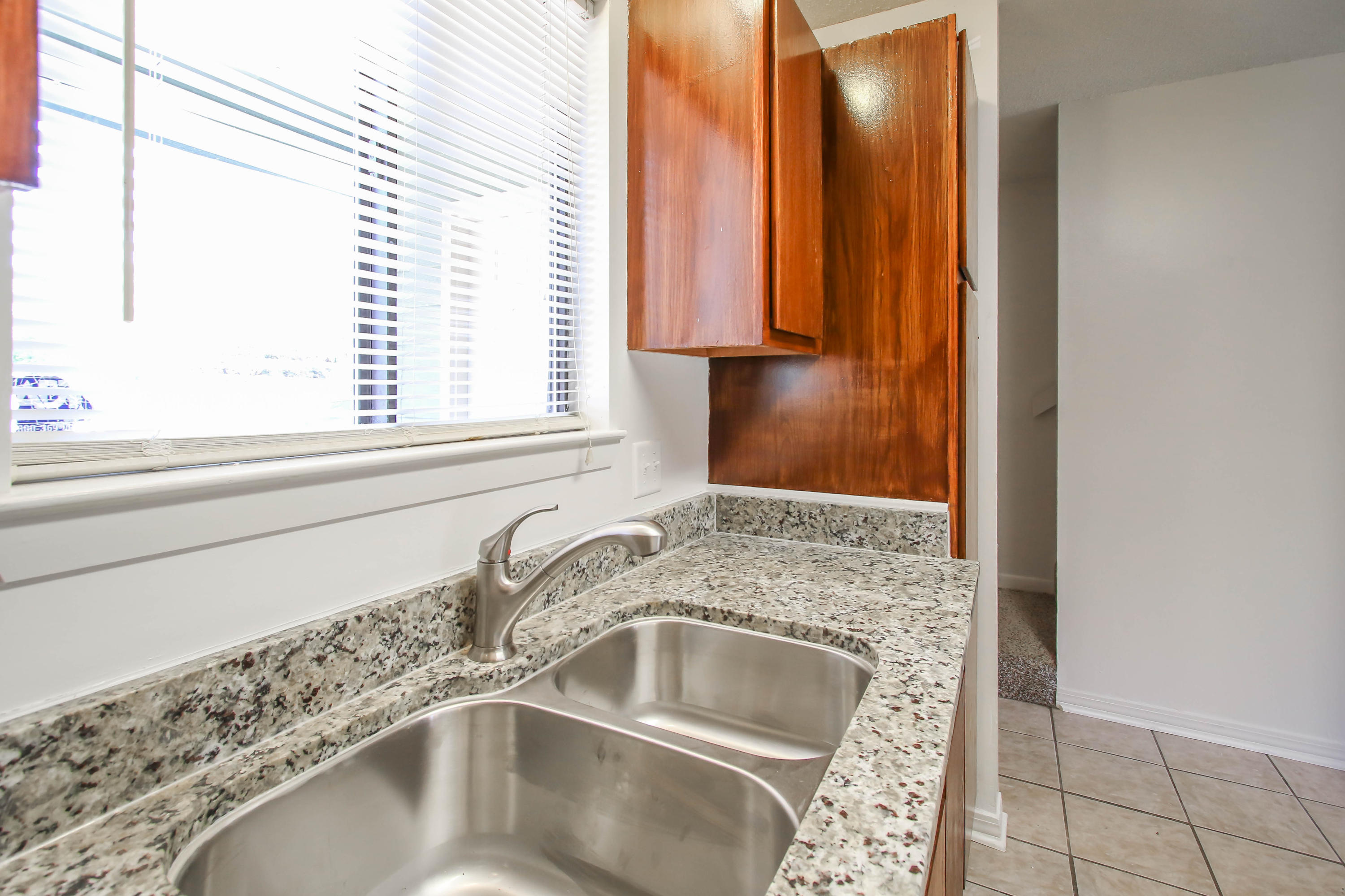 BIENVILLE SQUARE T/H - Residential