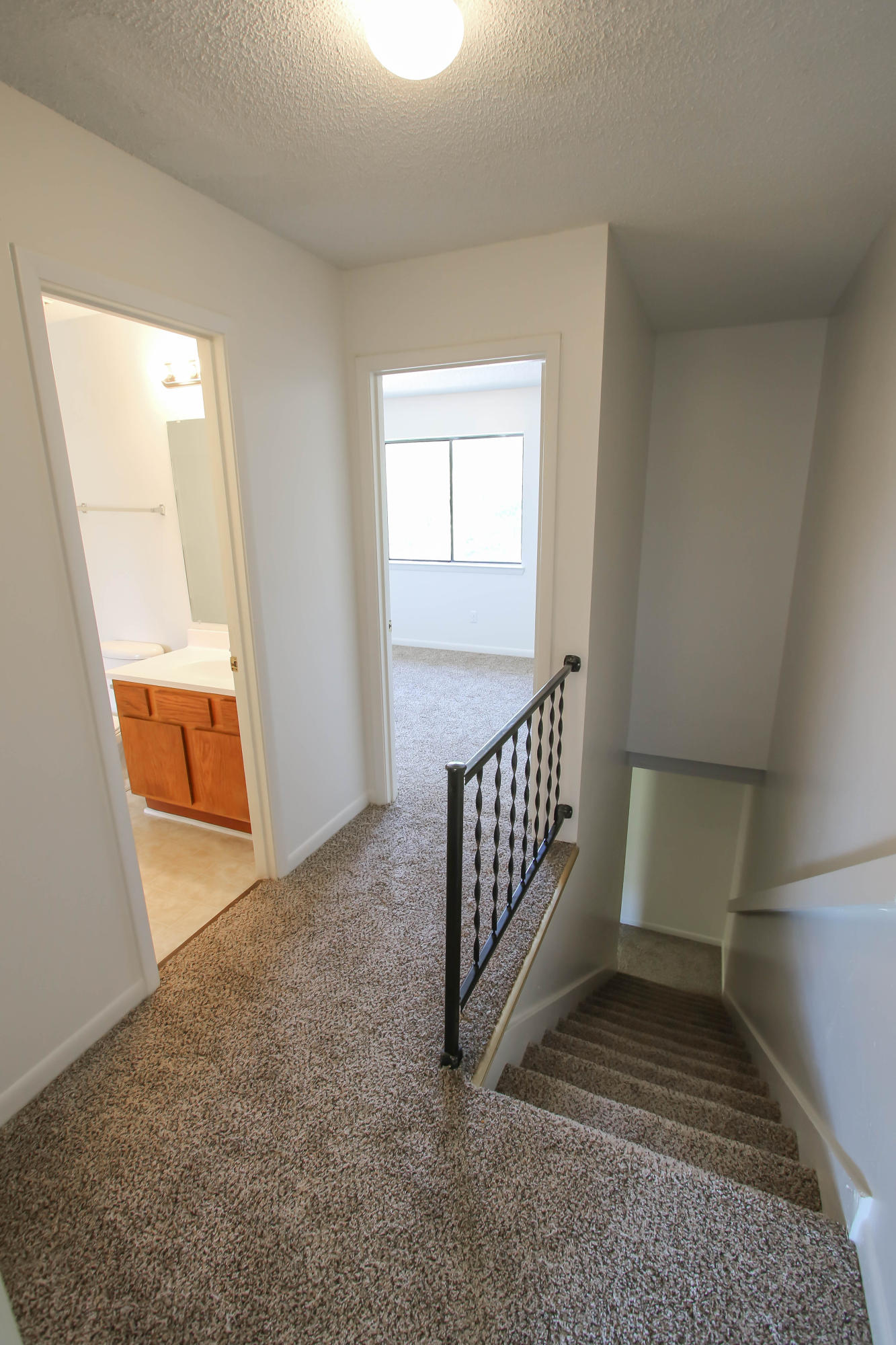 BIENVILLE SQUARE T/H - Residential