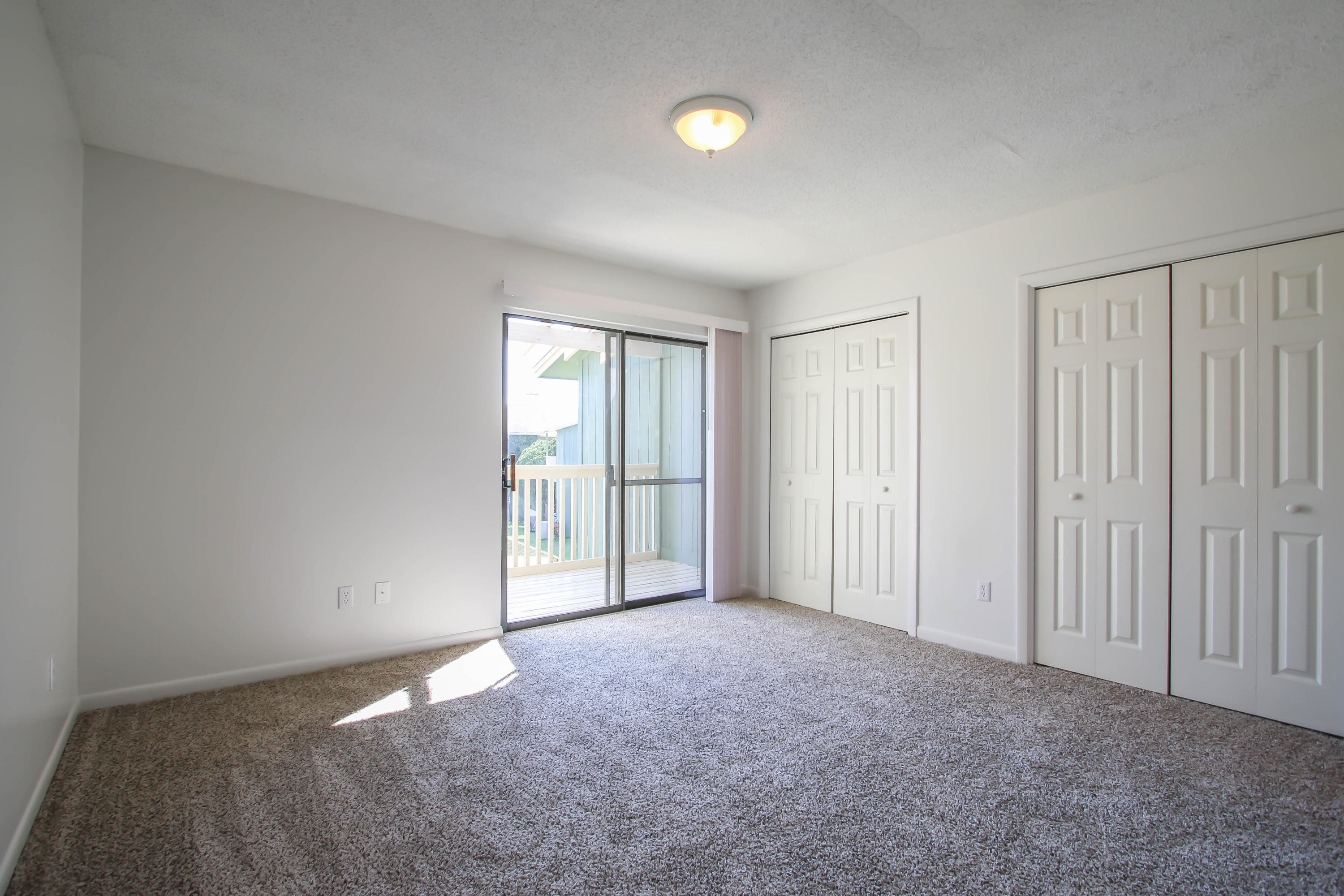 BIENVILLE SQUARE T/H - Residential