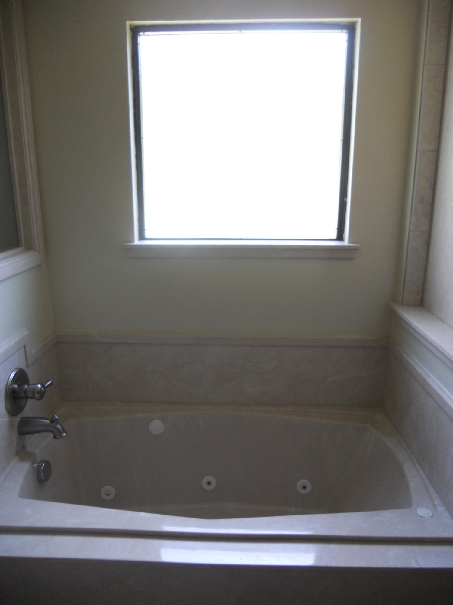 SANTA MARKELLA LOT 25 BLK E - Residential