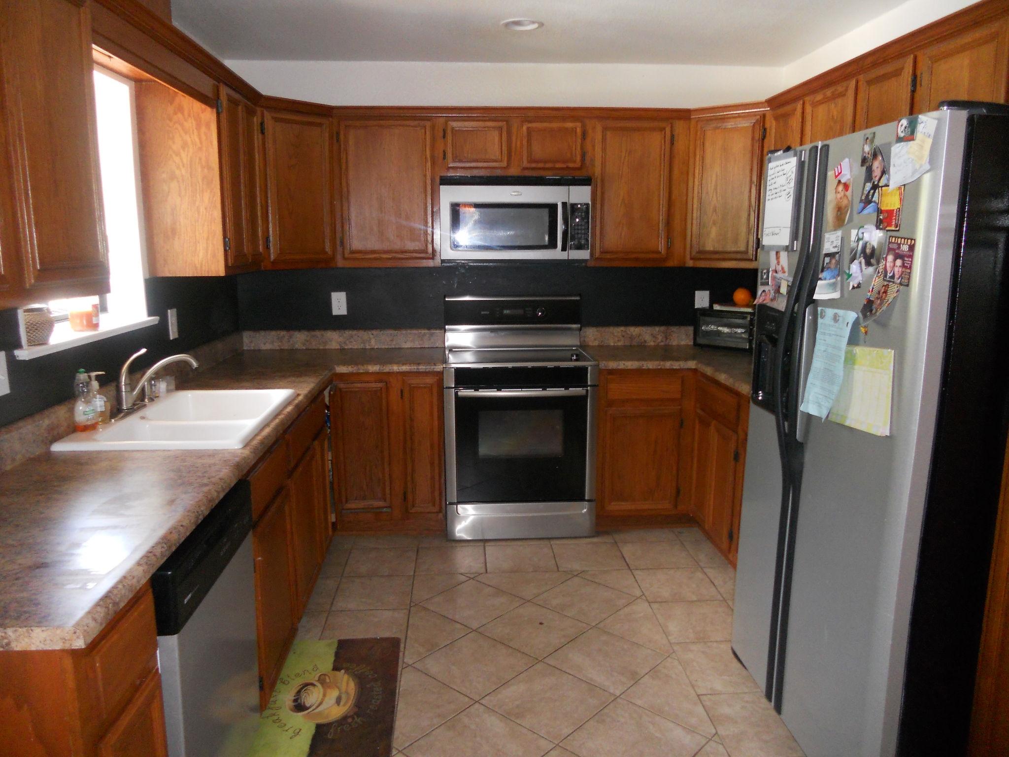 SANTA MARKELLA LOT 25 BLK E - Residential