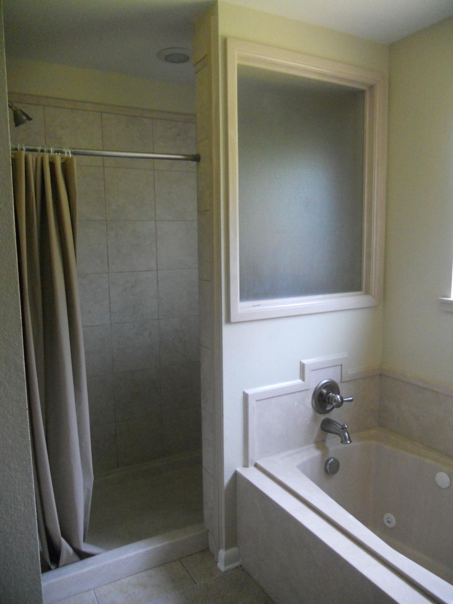 SANTA MARKELLA LOT 25 BLK E - Residential