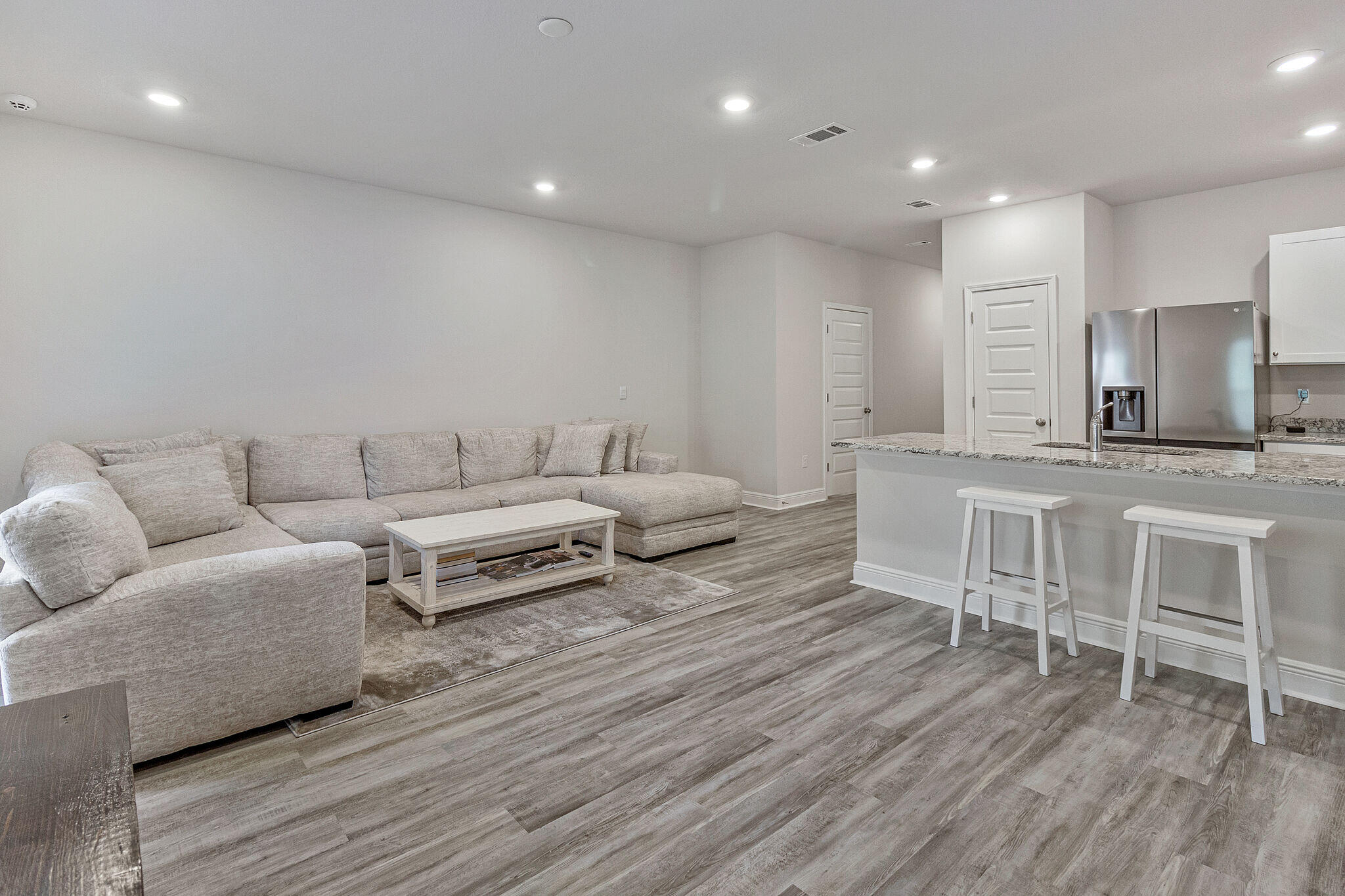 COOPERS LANDING - Residential Lease