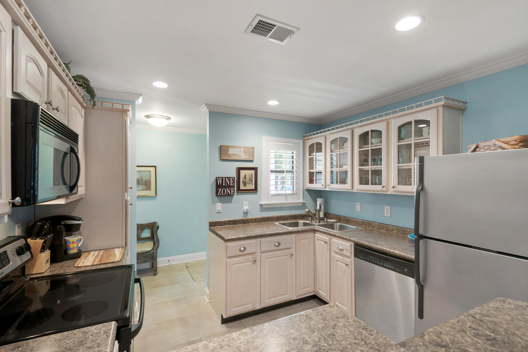 Bayou Village Phase II Condo - Residential