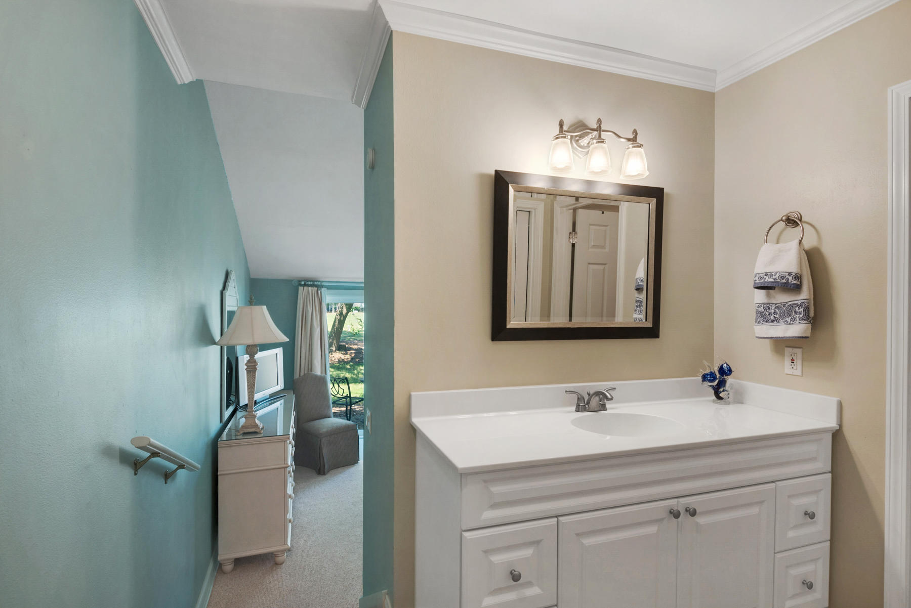 Bayou Village Phase II Condo - Residential