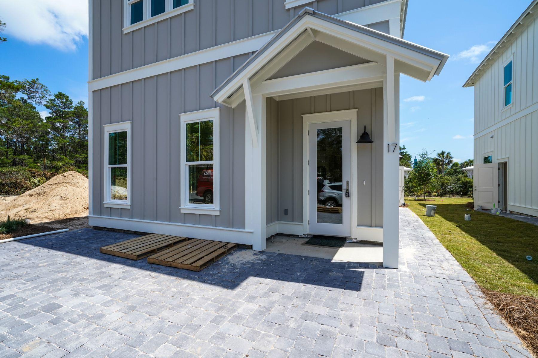 SUNSET KEY COTTAGES - Residential