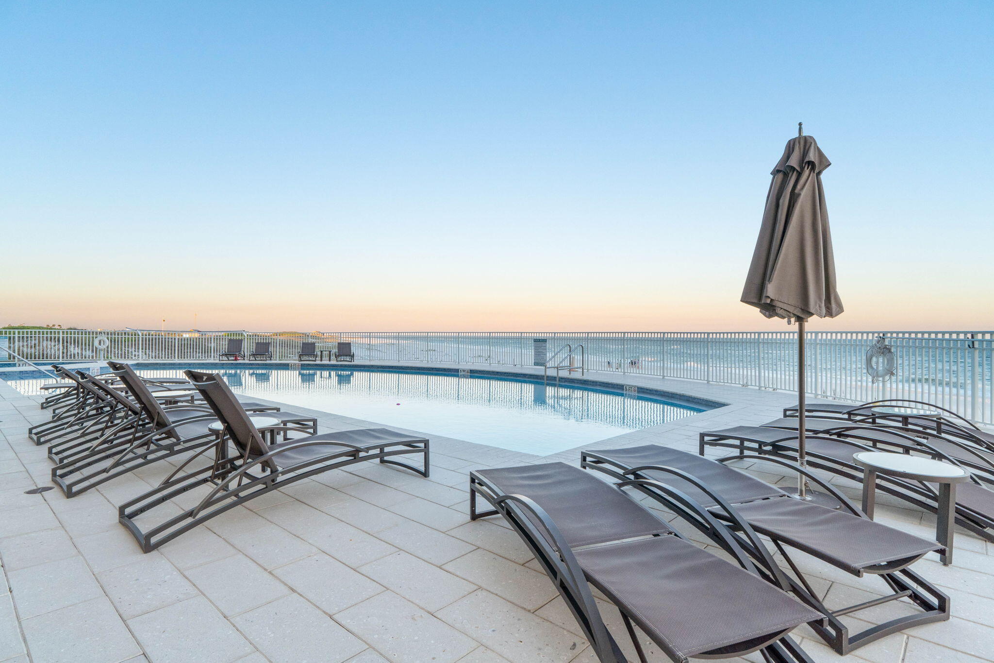 VISTA DEL MAR CONDO - Residential